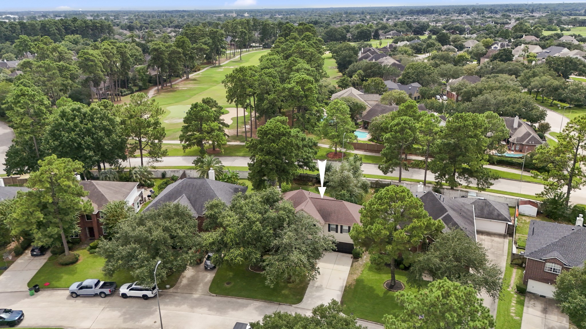 20235 Eden Pines Property Photo 2