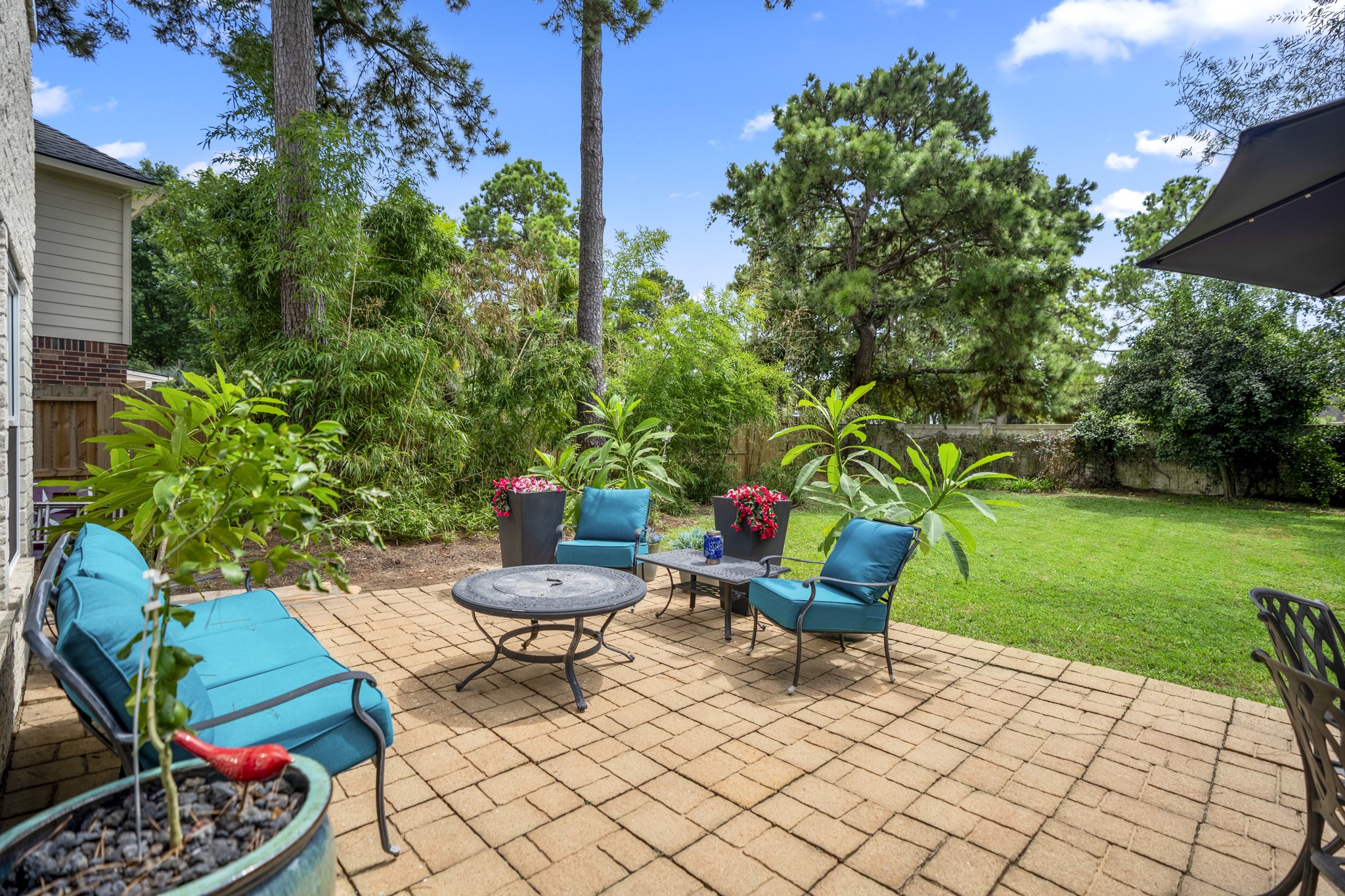 20235 Eden Pines Property Photo 32