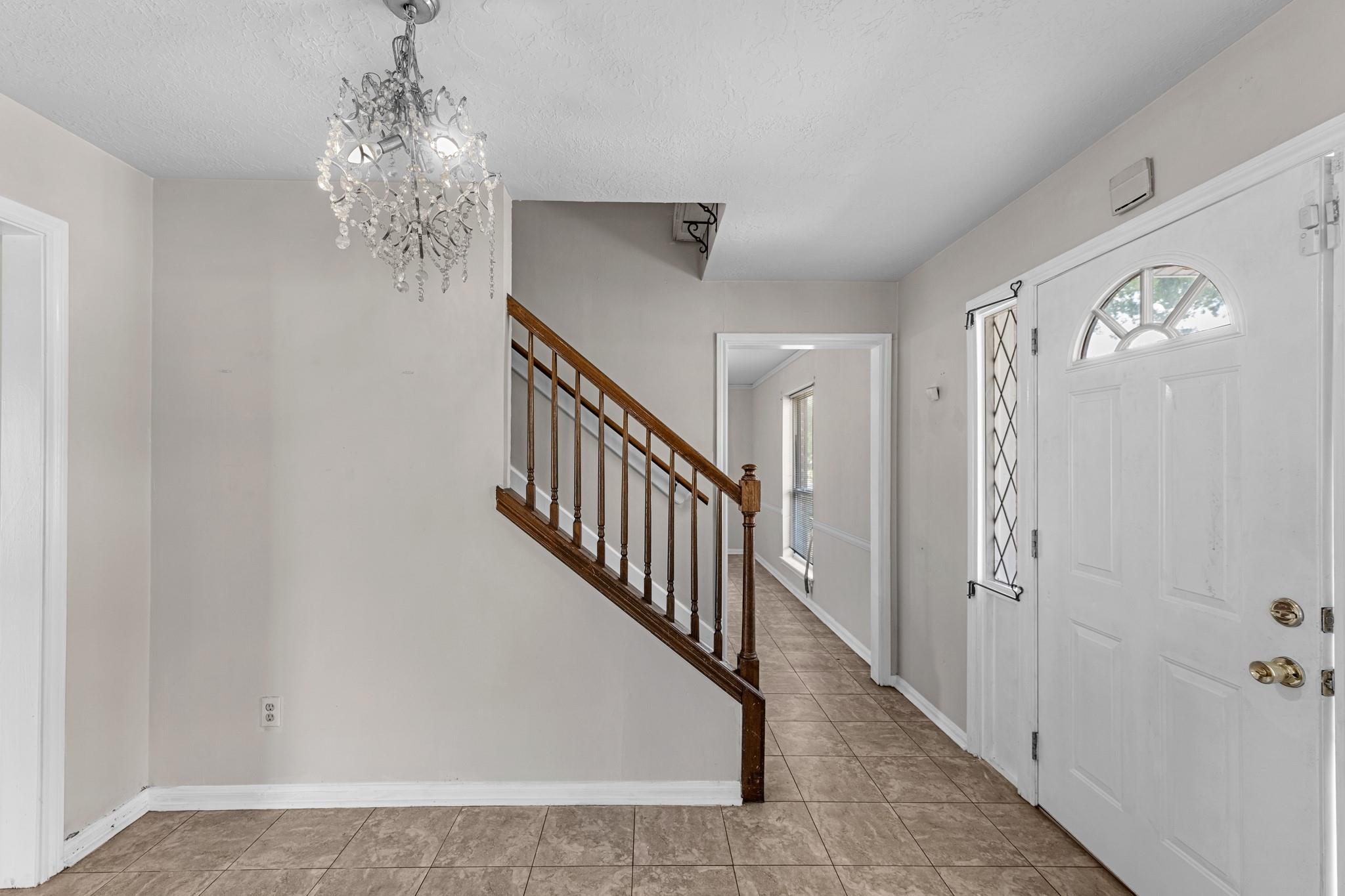 11319 Briar Forest Drive Property Photo 14