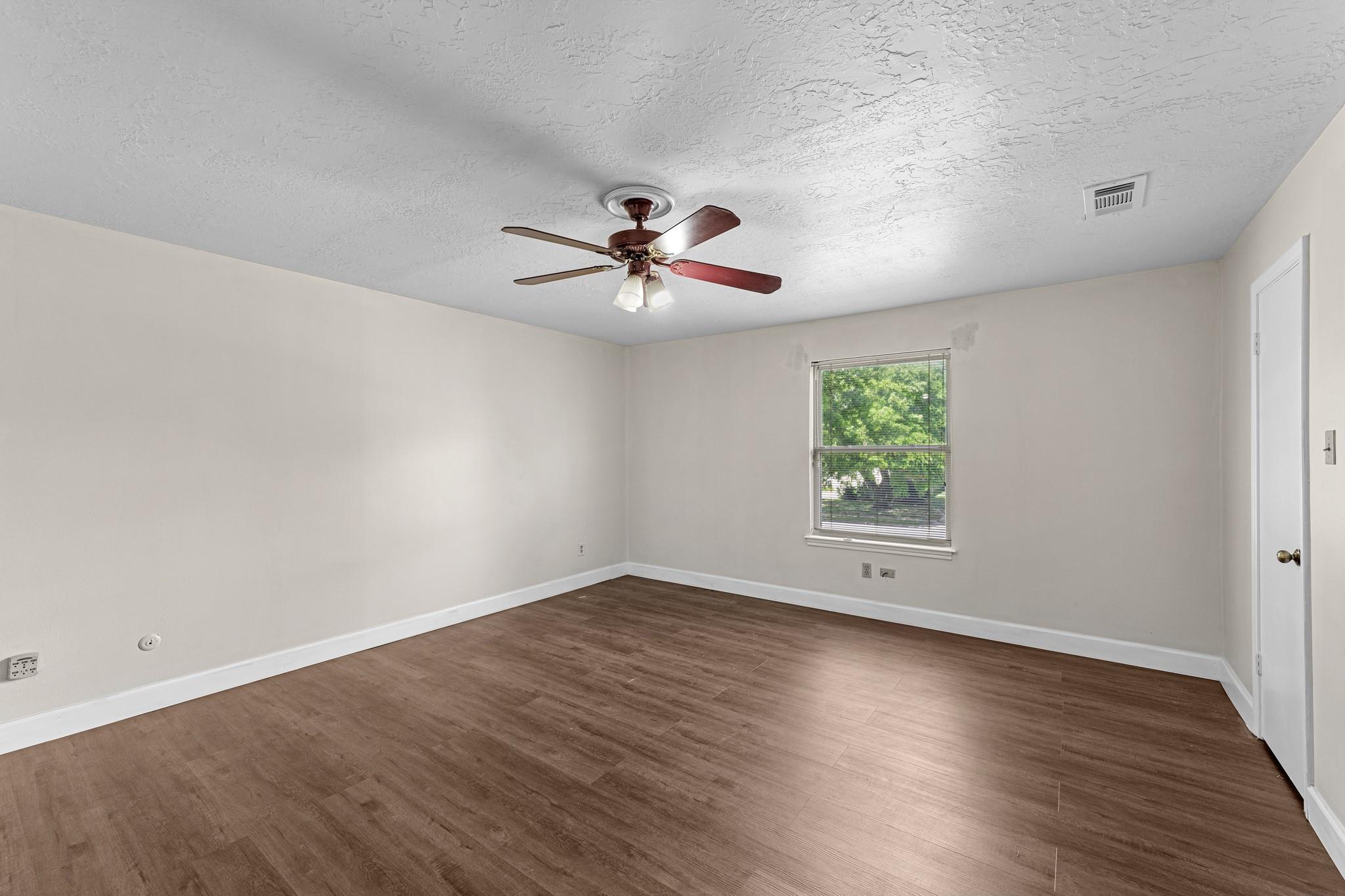 11319 Briar Forest Drive Property Photo 15