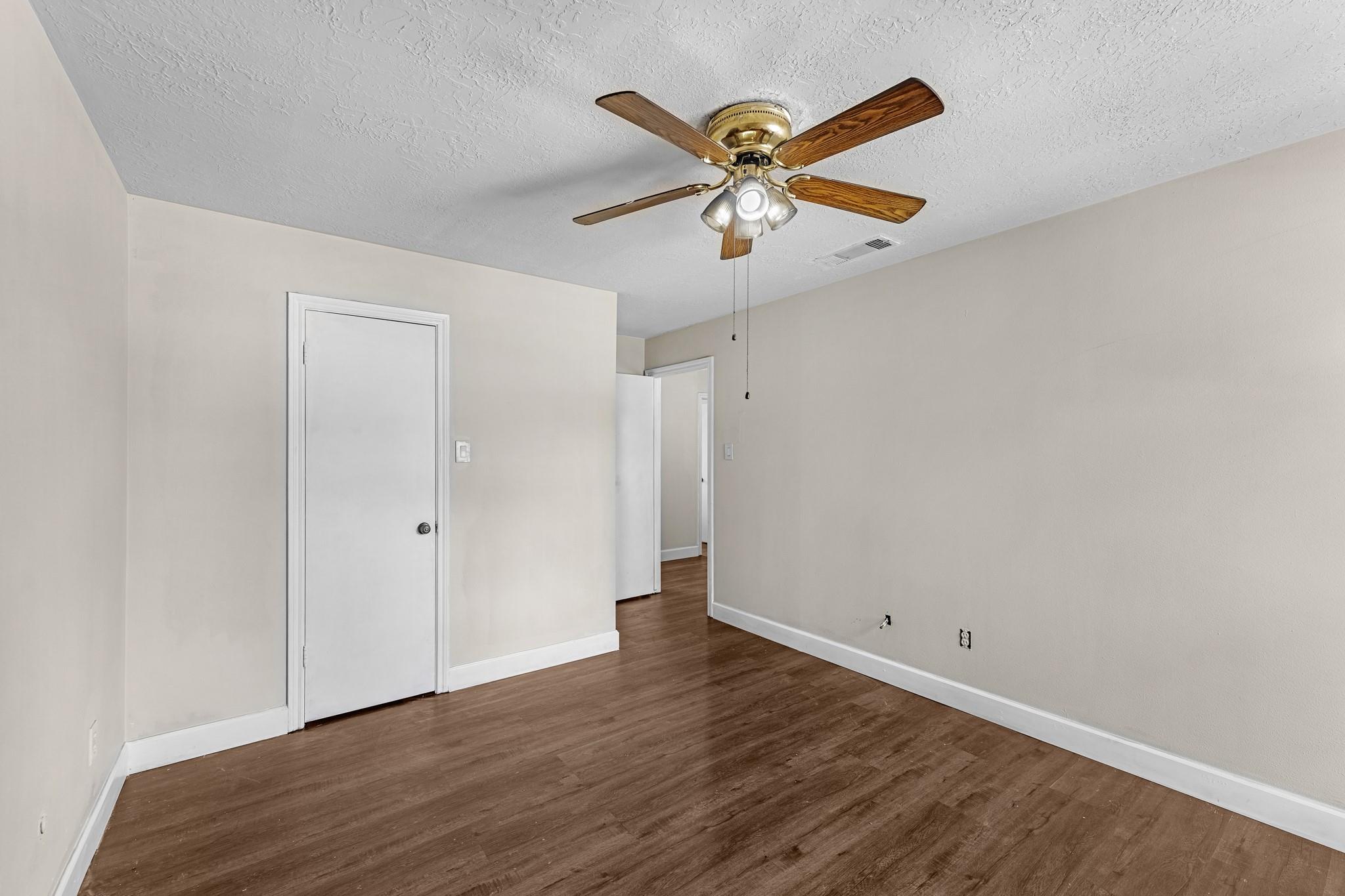 11319 Briar Forest Drive Property Photo 23