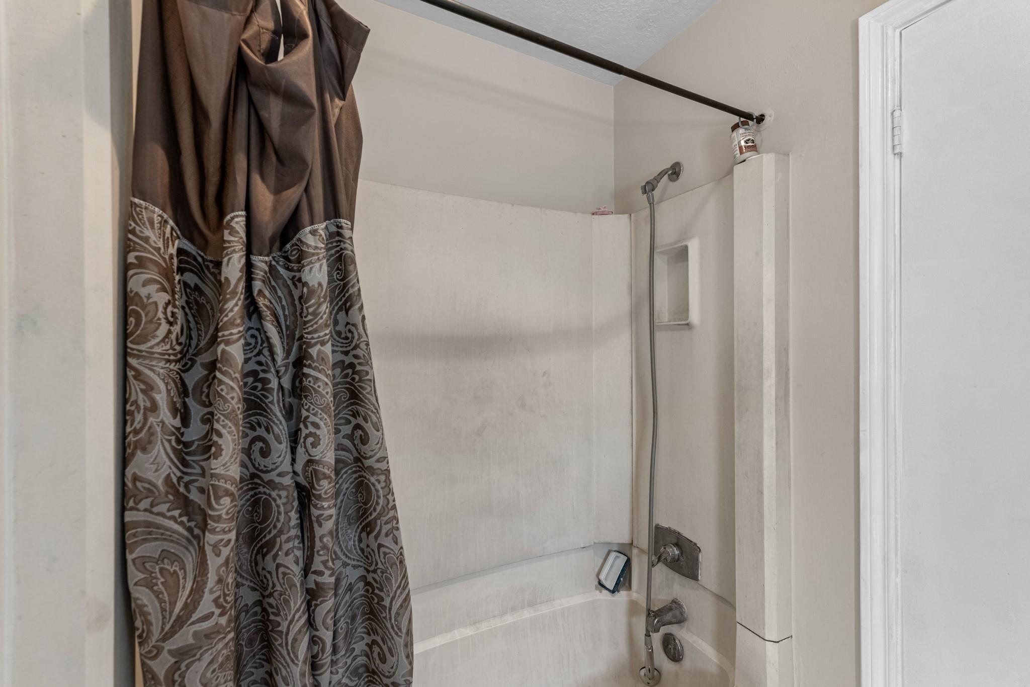 11319 Briar Forest Drive Property Photo 27