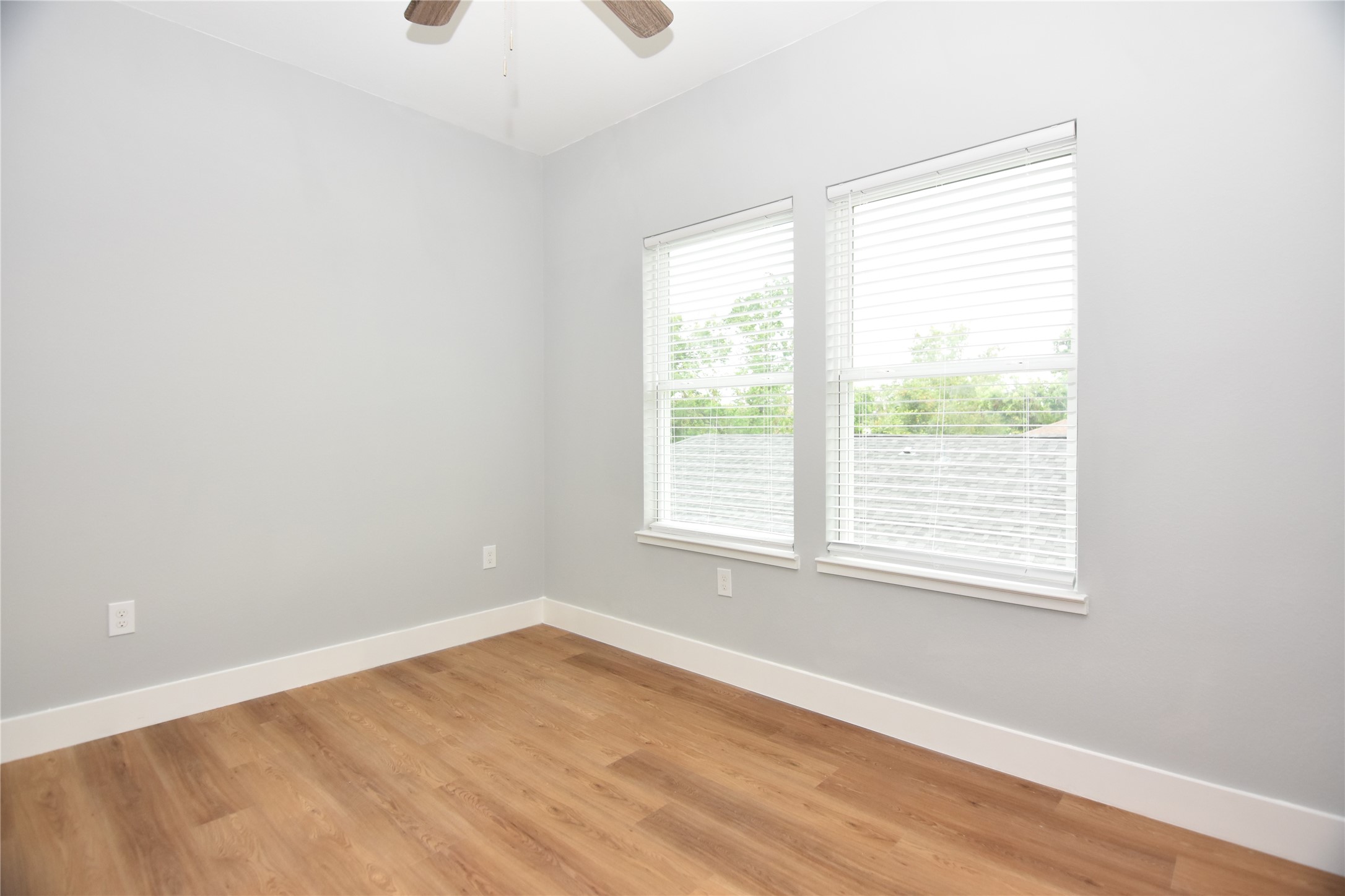 6834 A Foster Street Property Photo 24