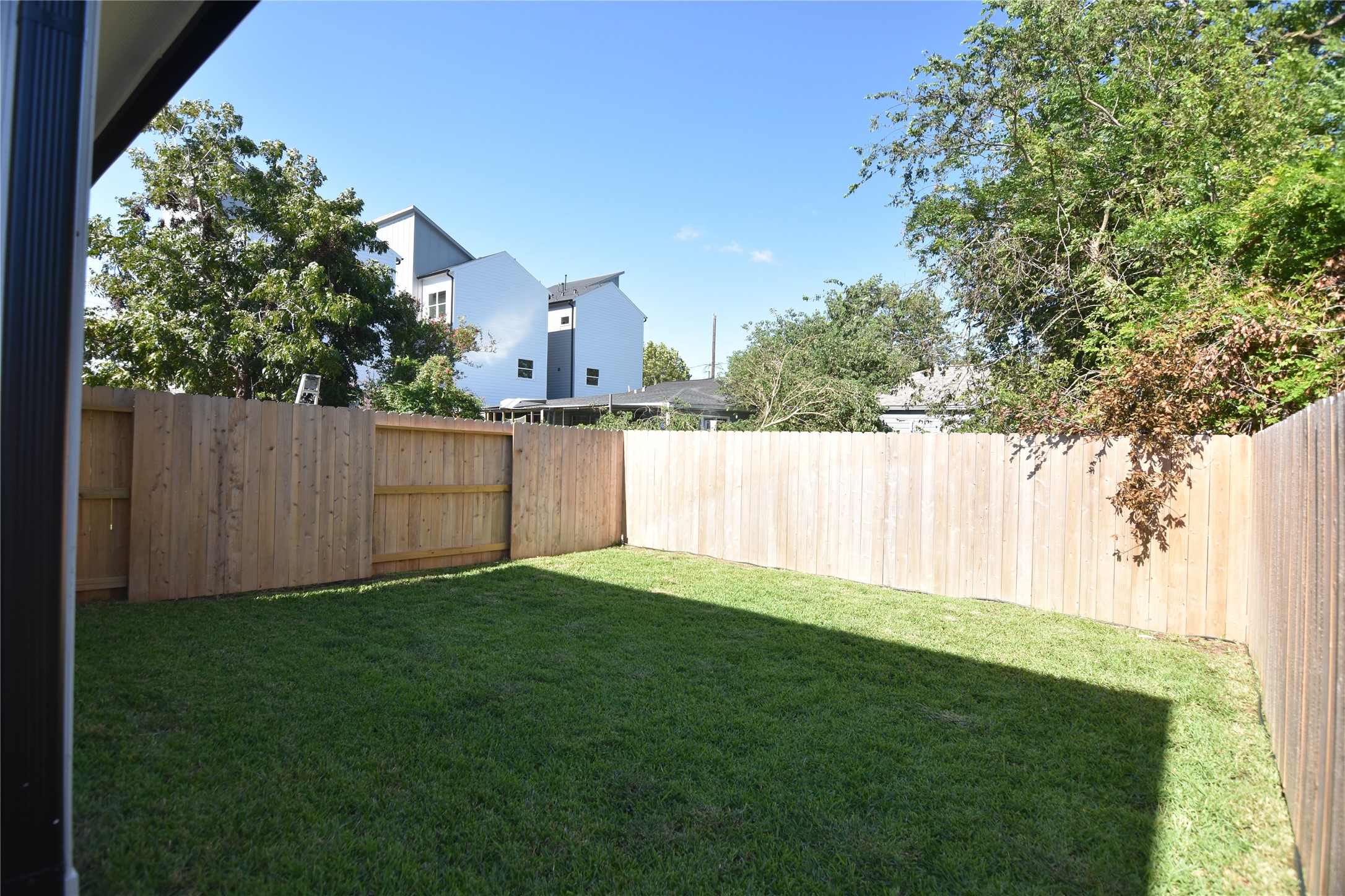 6834 A Foster Street Property Photo 28