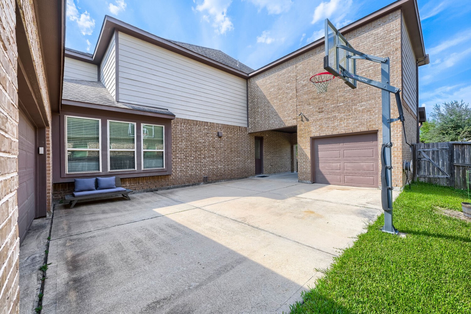 86 Trento Turn Drive Property Photo 47