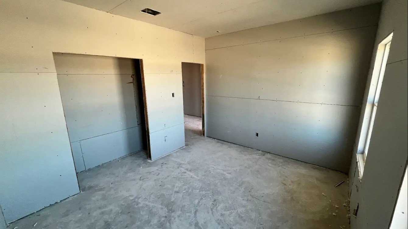 1044 Cornelian Drive Property Photo 8