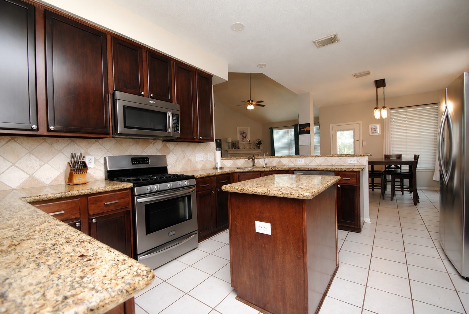 9723 Therrell Drive Property Photo 8
