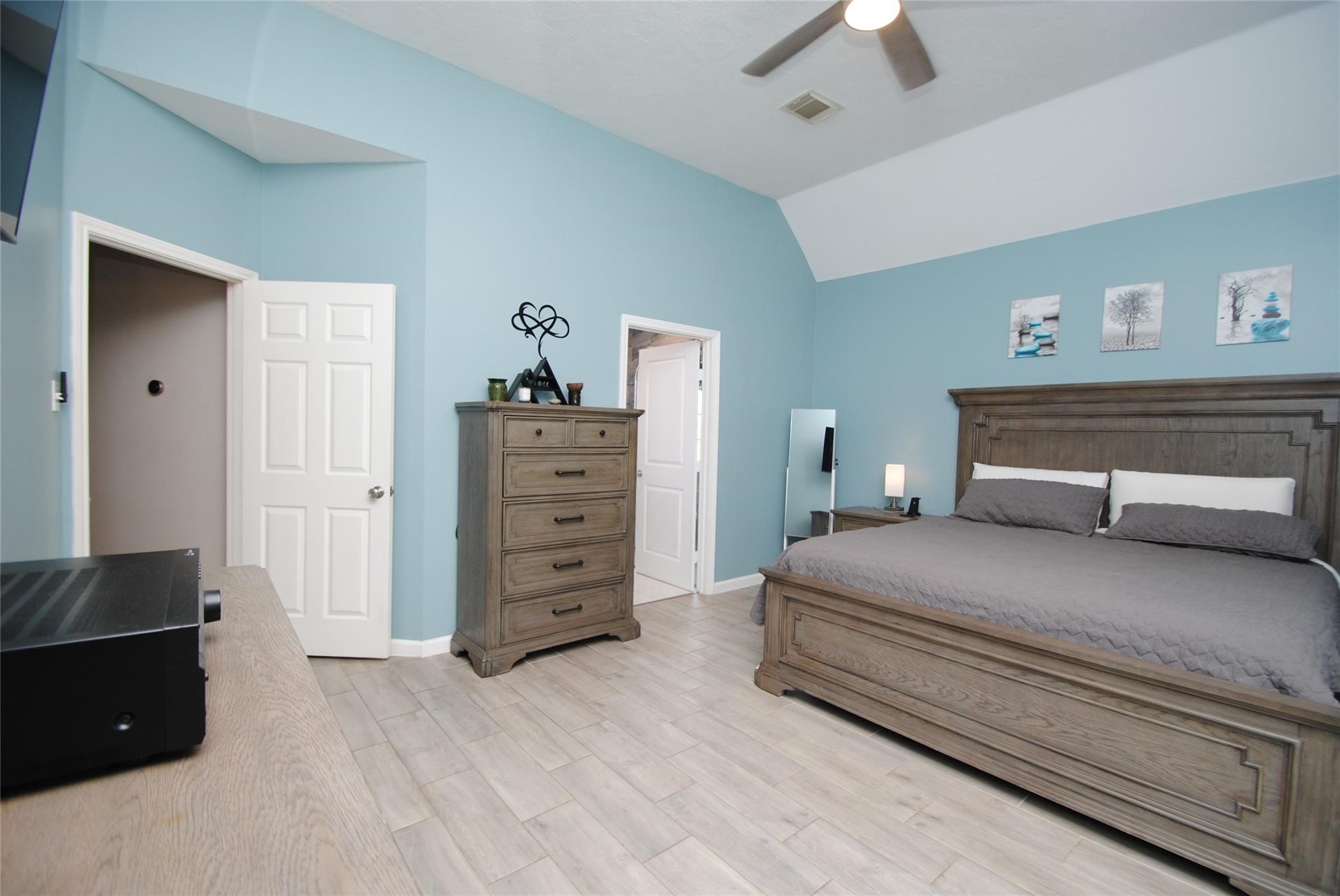 9723 Therrell Drive Property Photo 16