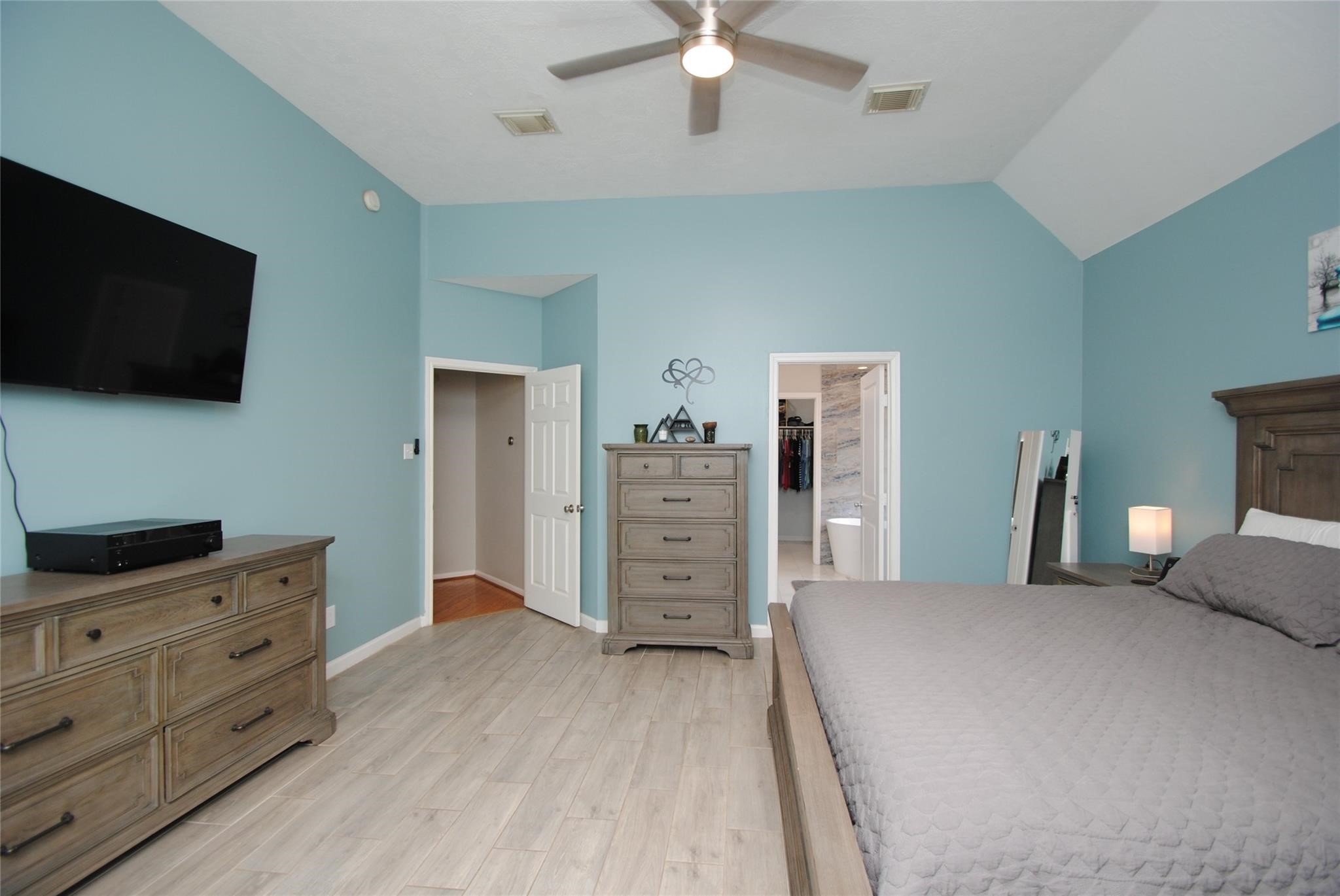 9723 Therrell Drive Property Photo 17