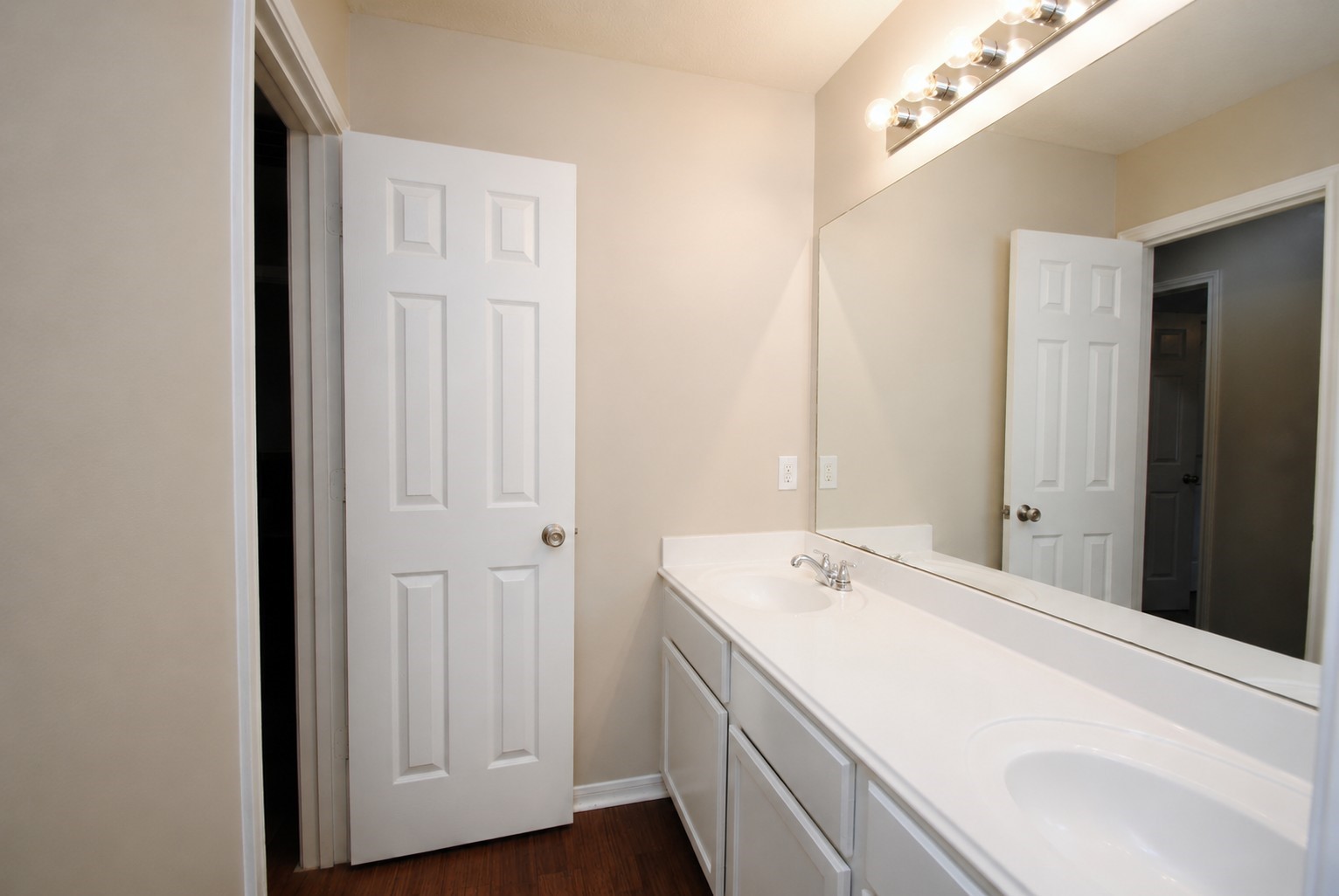 9723 Therrell Drive Property Photo 28