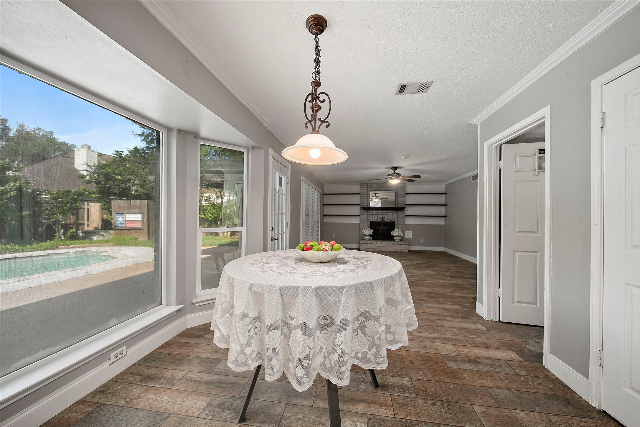 1801 Palo Duro Street Property Photo 8