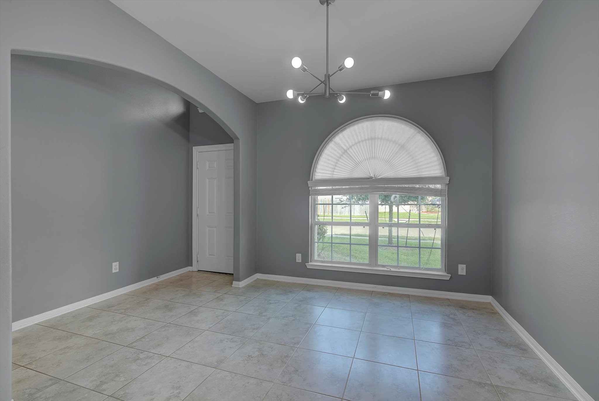 12411 King Olaf Drive Property Photo 5