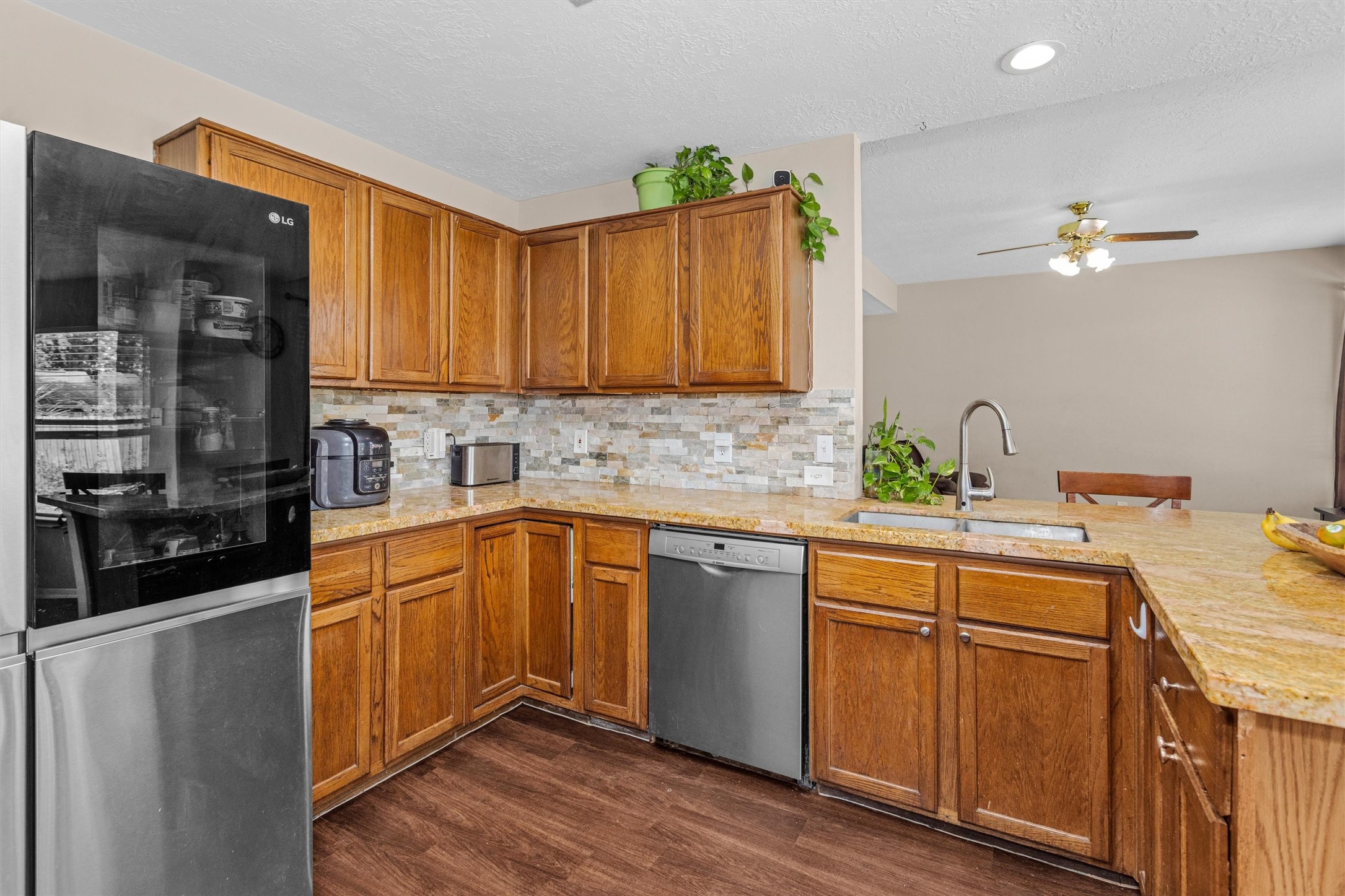 21618 Nottinghill Drive Property Photo 11