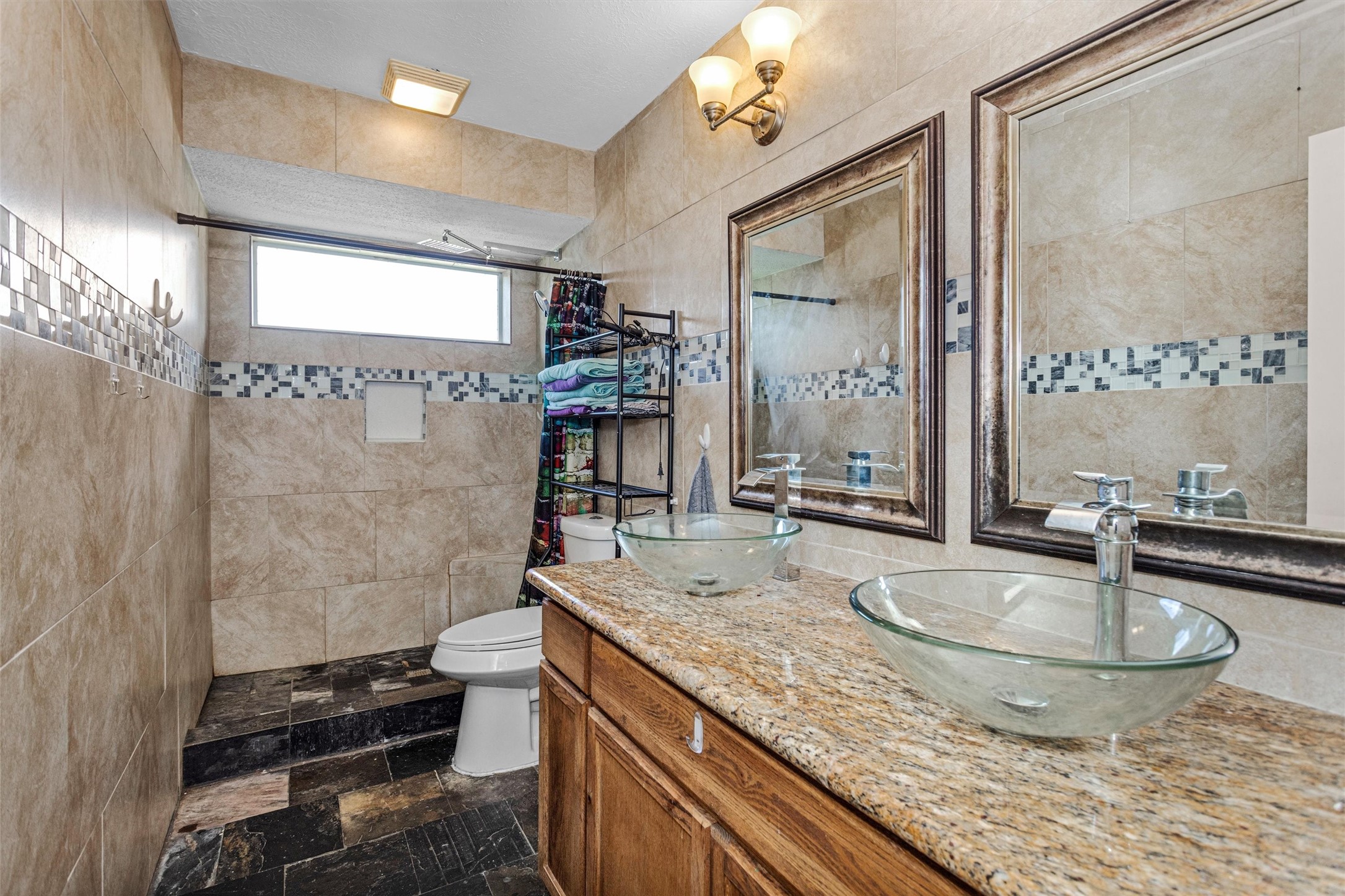 21618 Nottinghill Drive Property Photo 21