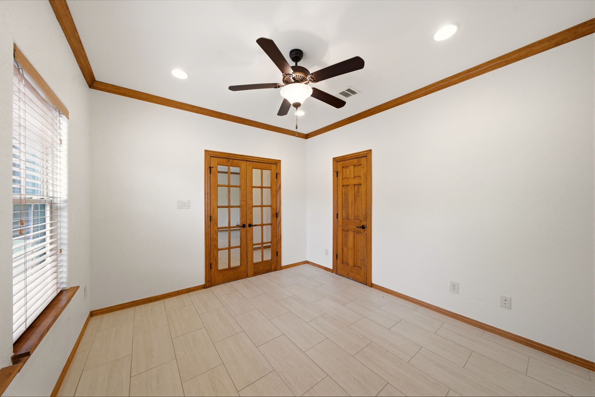3231 Francis Street Property Photo 17