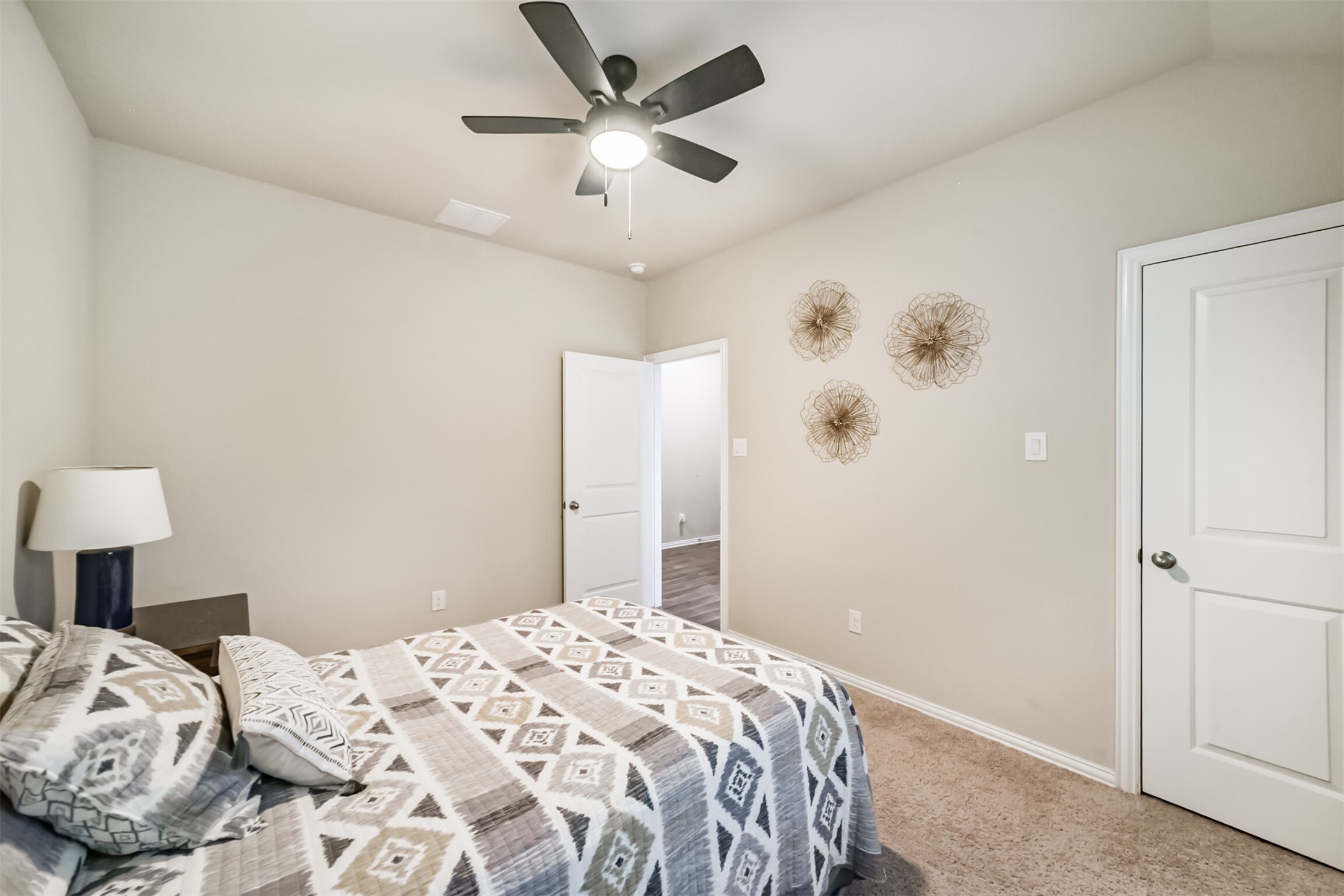 2309 Redwood Ridge Trail Property Photo 19