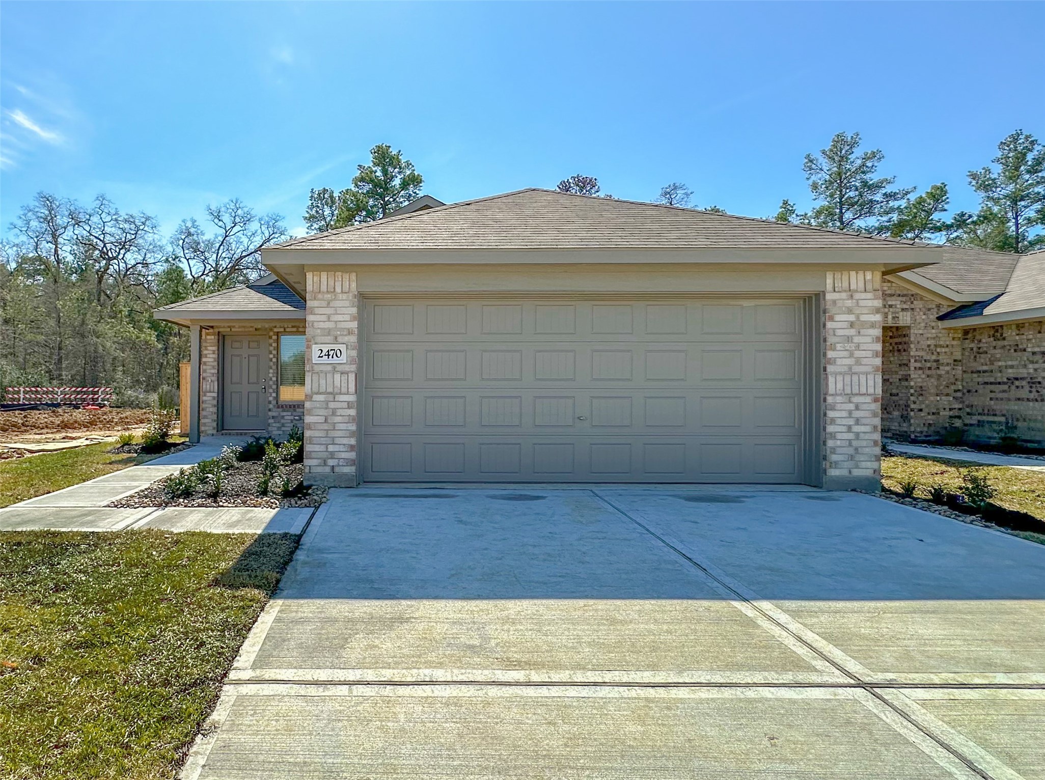 2470 Ridge Oak Drive Property Photo 1