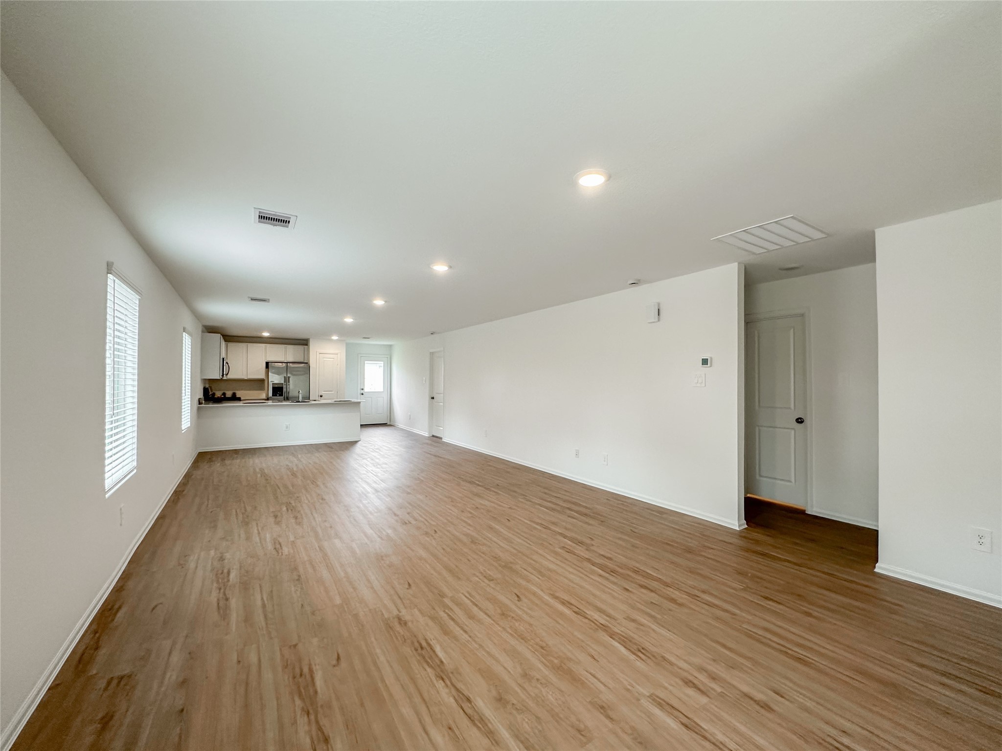 2470 Ridge Oak Drive Property Photo 5