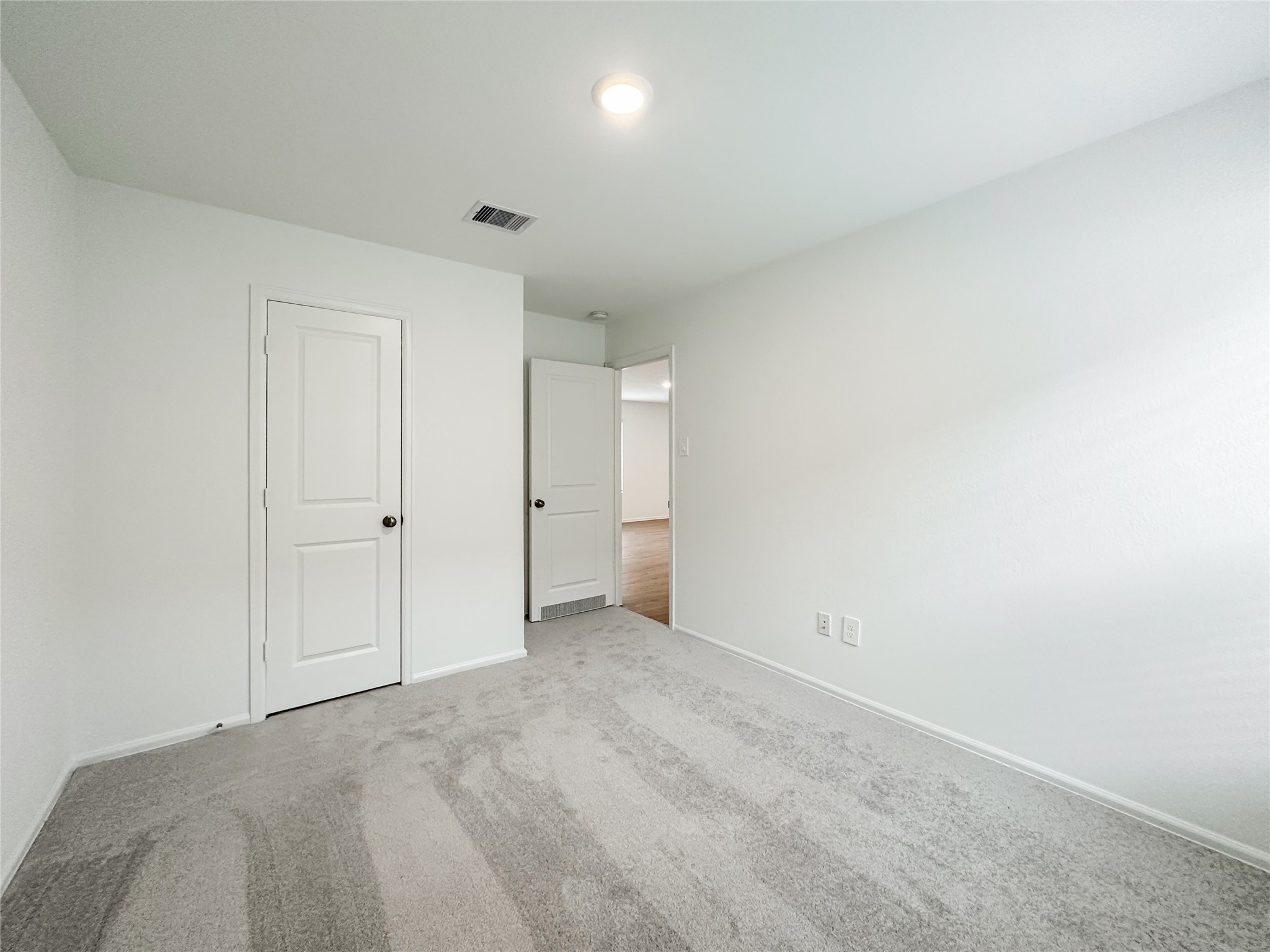 2470 Ridge Oak Drive Property Photo 15