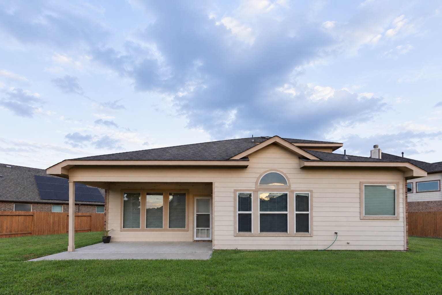 3603 Daintree Park Drive Property Photo 5
