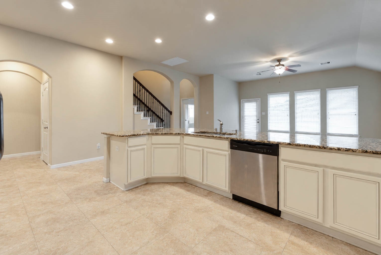 3603 Daintree Park Drive Property Photo 12