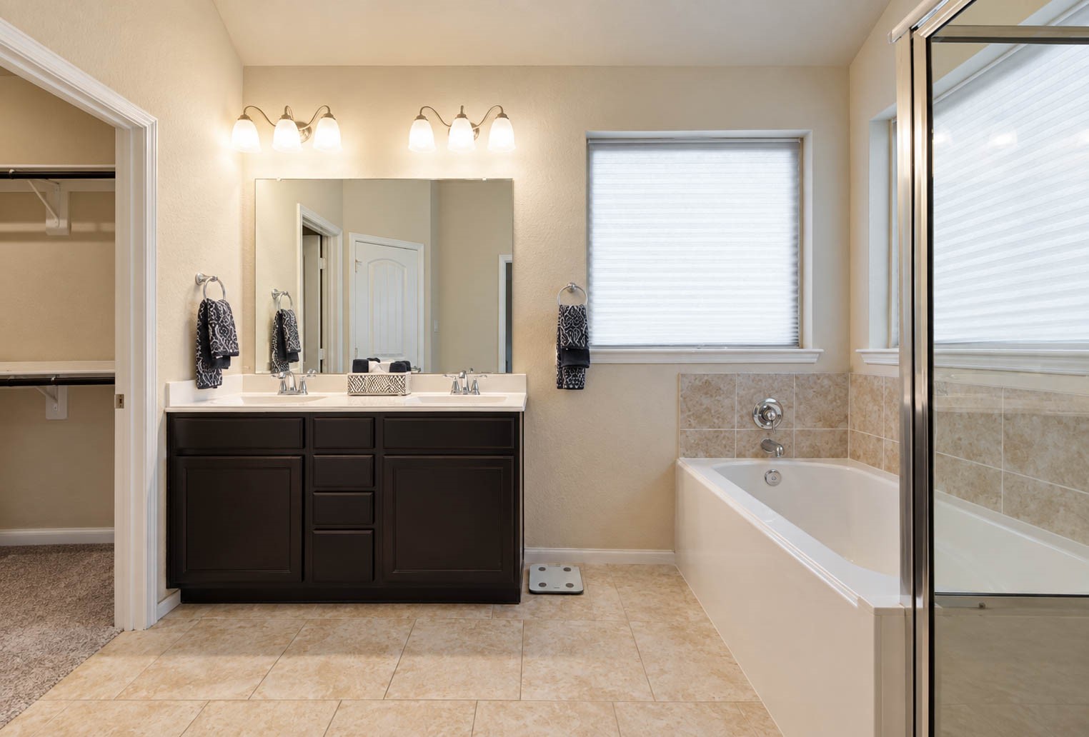 3603 Daintree Park Drive Property Photo 15