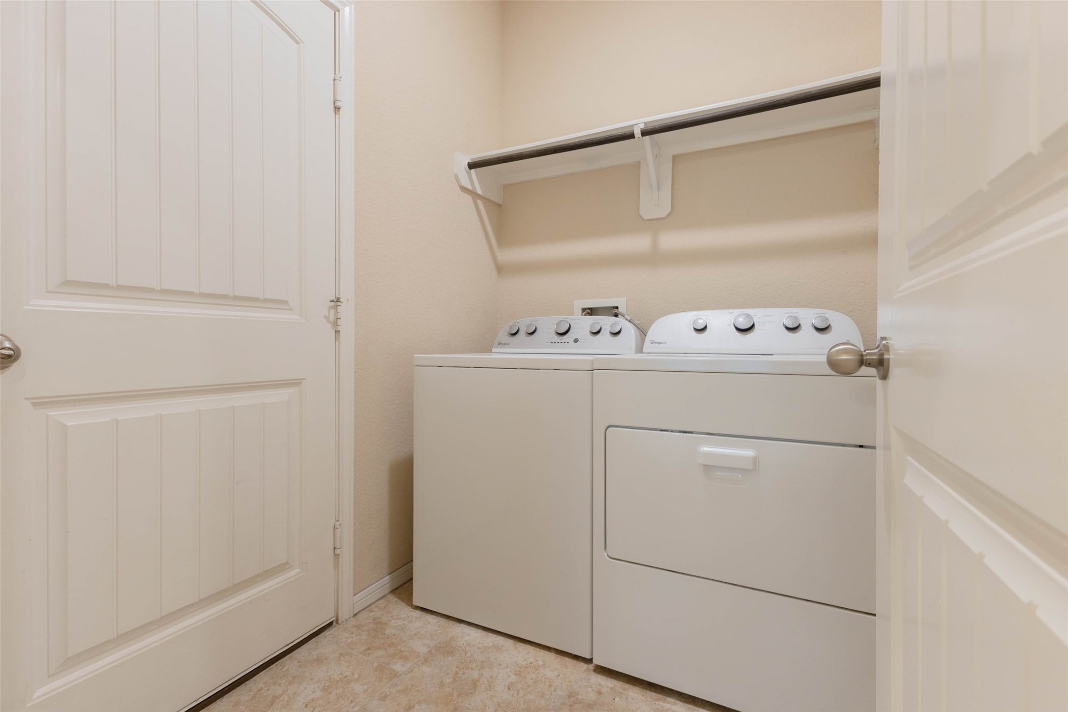3603 Daintree Park Drive Property Photo 27