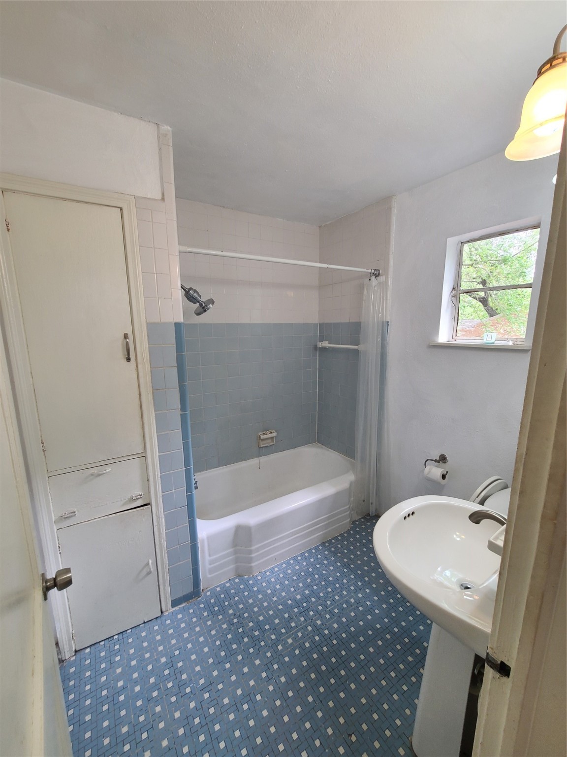1434 Lawson Street 3 Property Photo 16