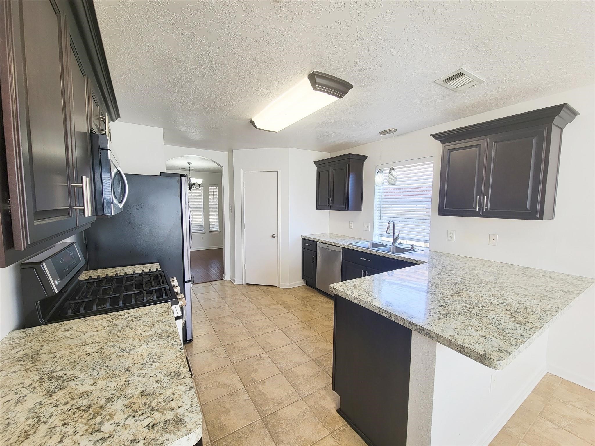 20839 Beech Tree Drive Property Photo 9