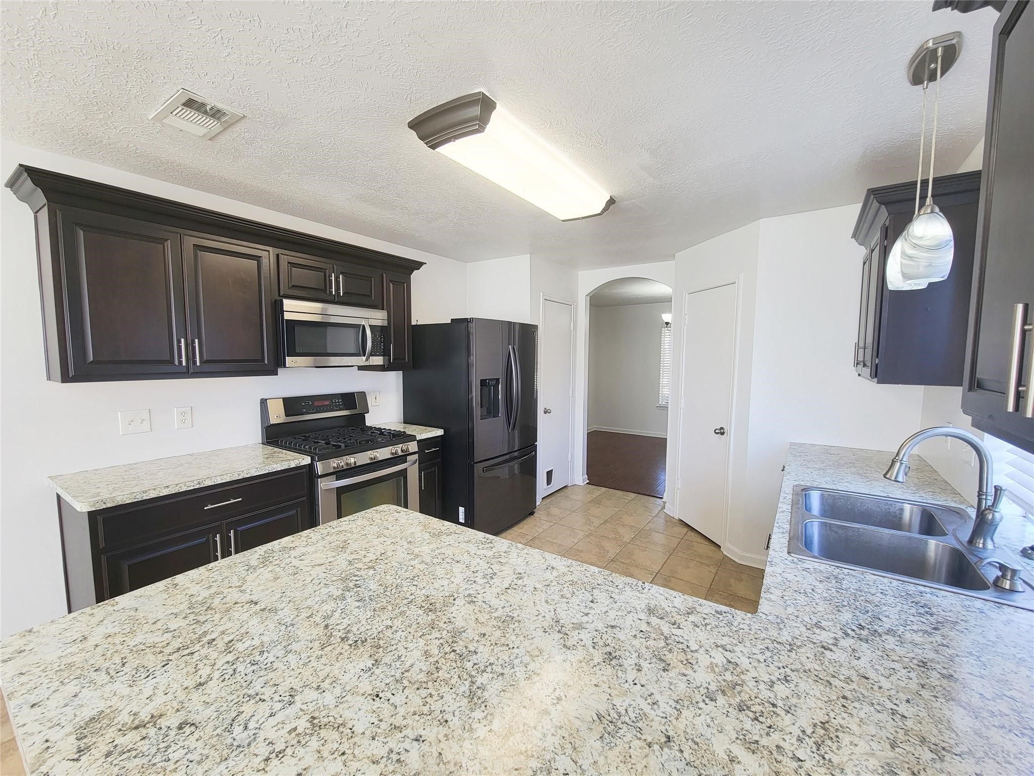 20839 Beech Tree Drive Property Photo 10