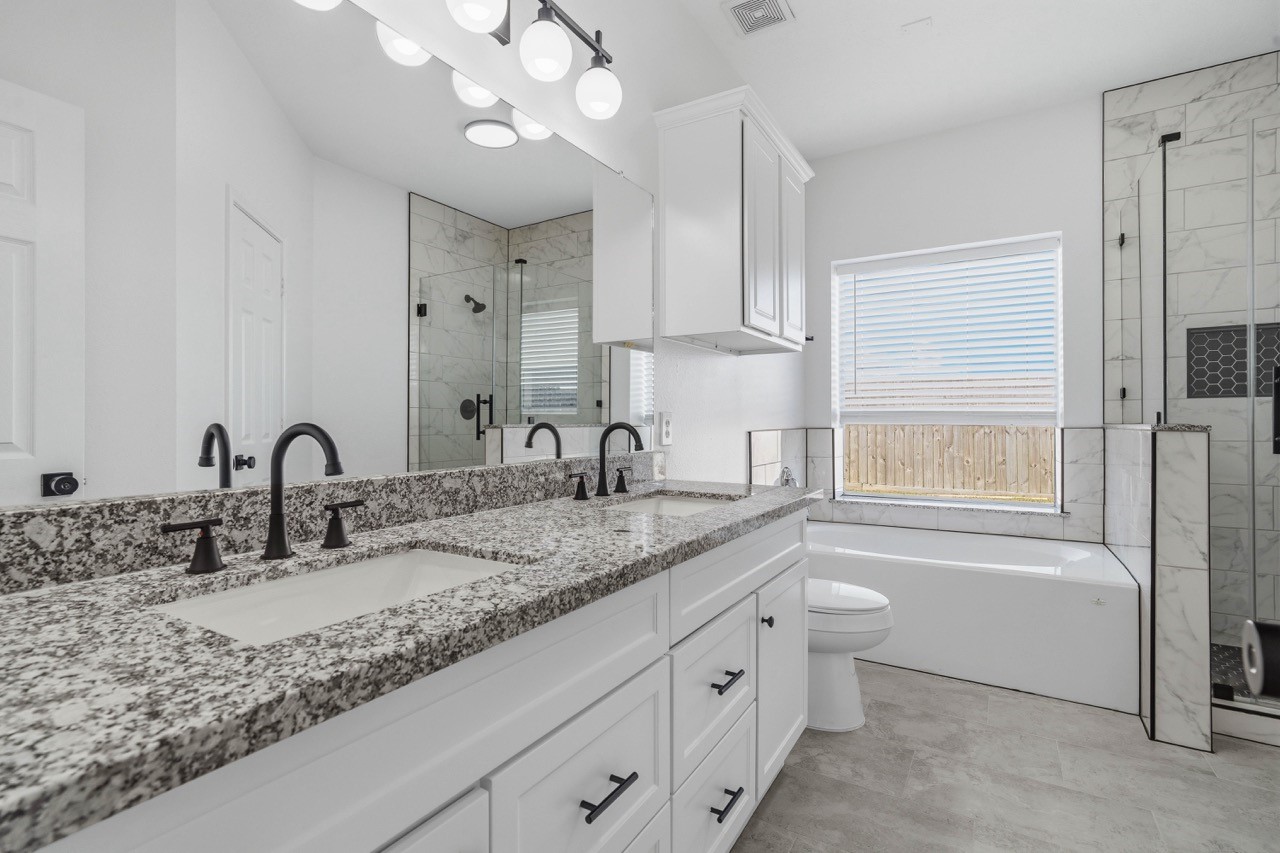 3246 Keithwood Circle W Property Photo 18