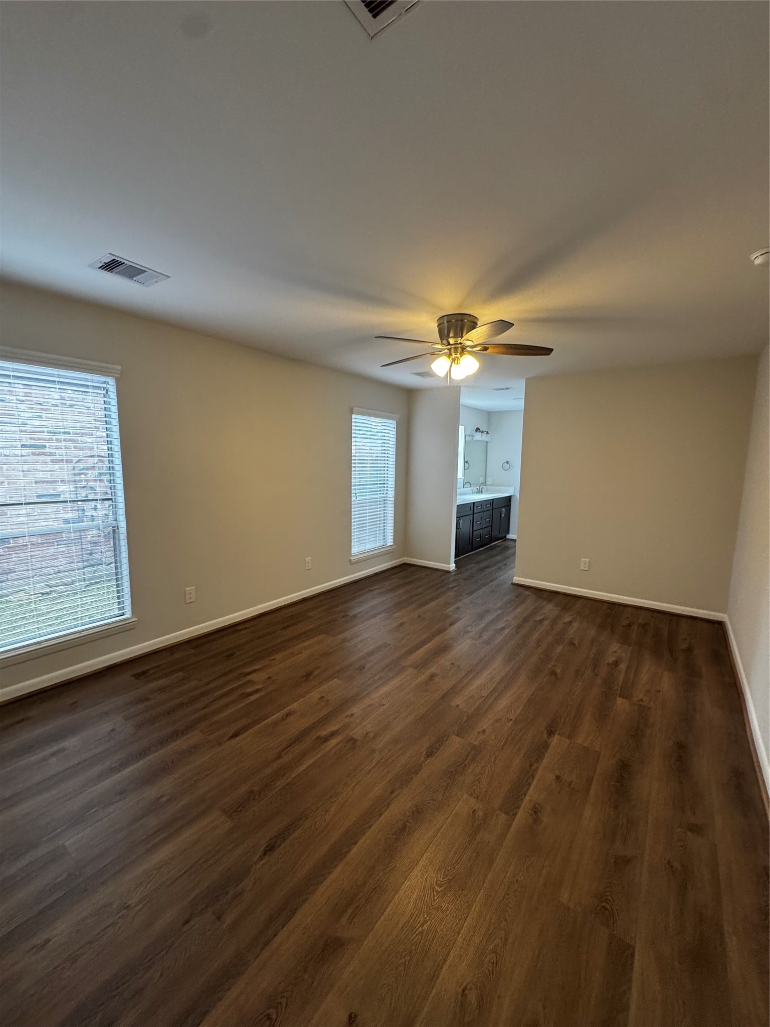 8807 Belle Glen Drive Property Photo 8