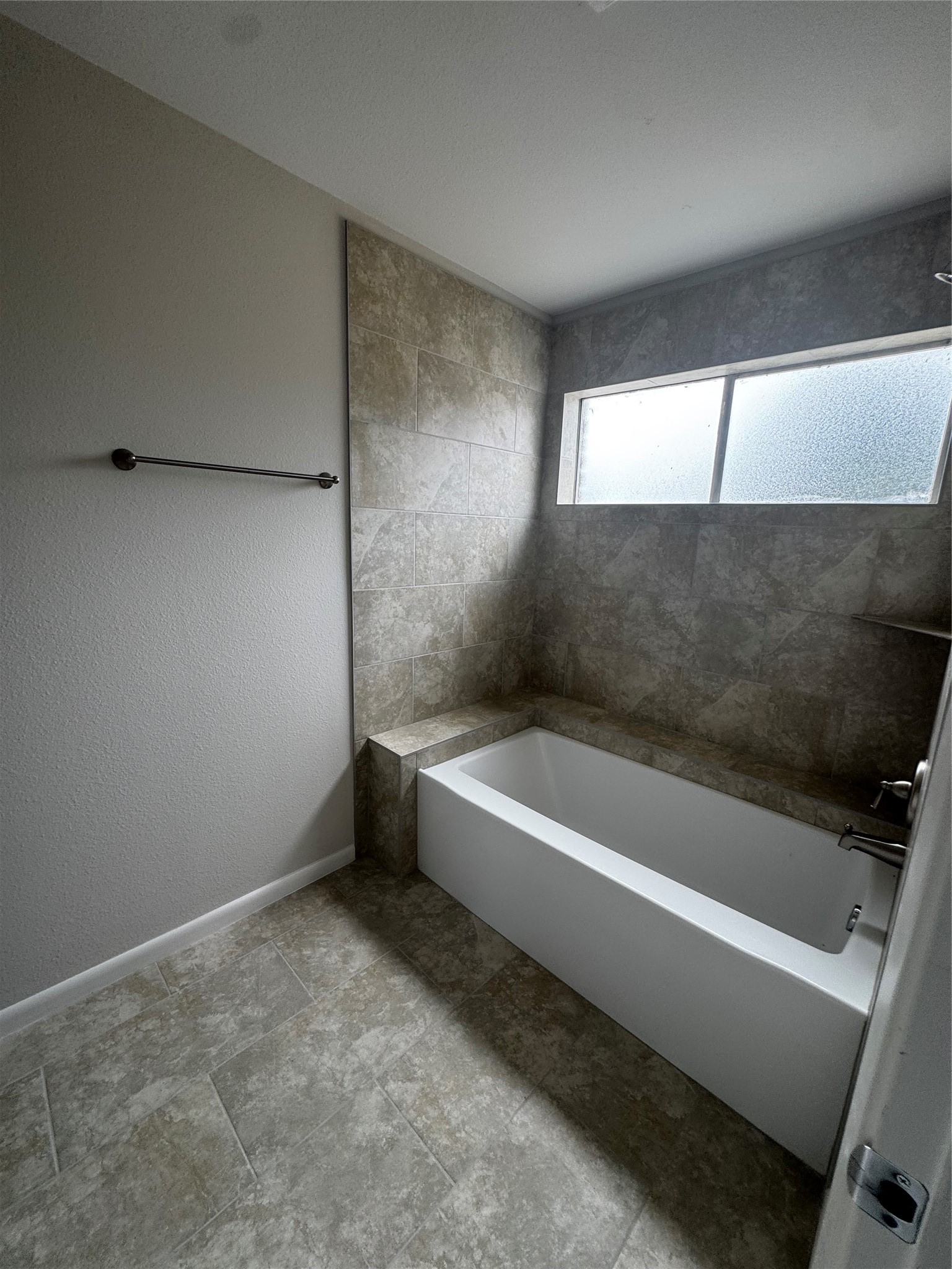 8807 Belle Glen Drive Property Photo 10