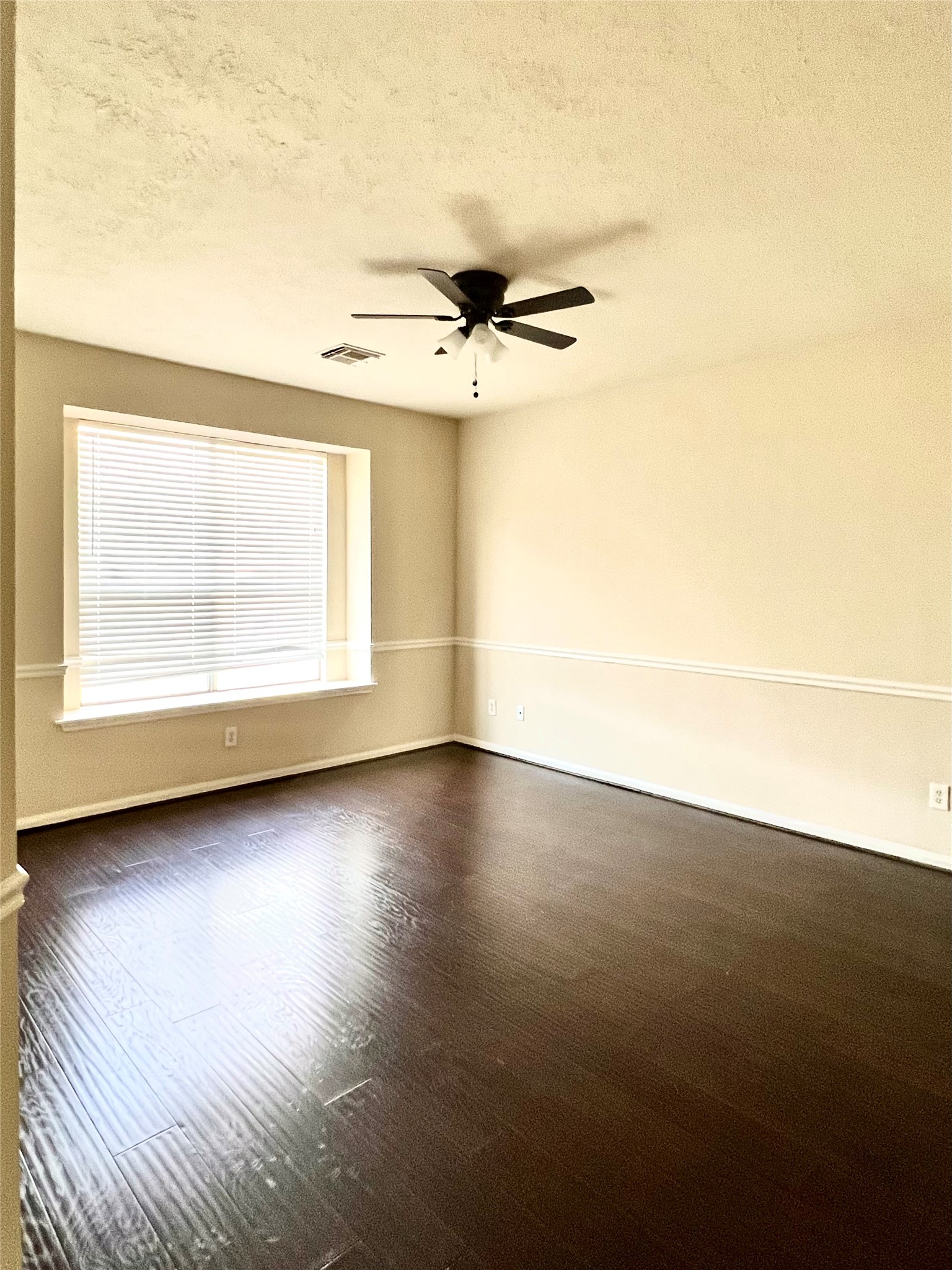 4911 Knights Branch Drive Property Photo 14
