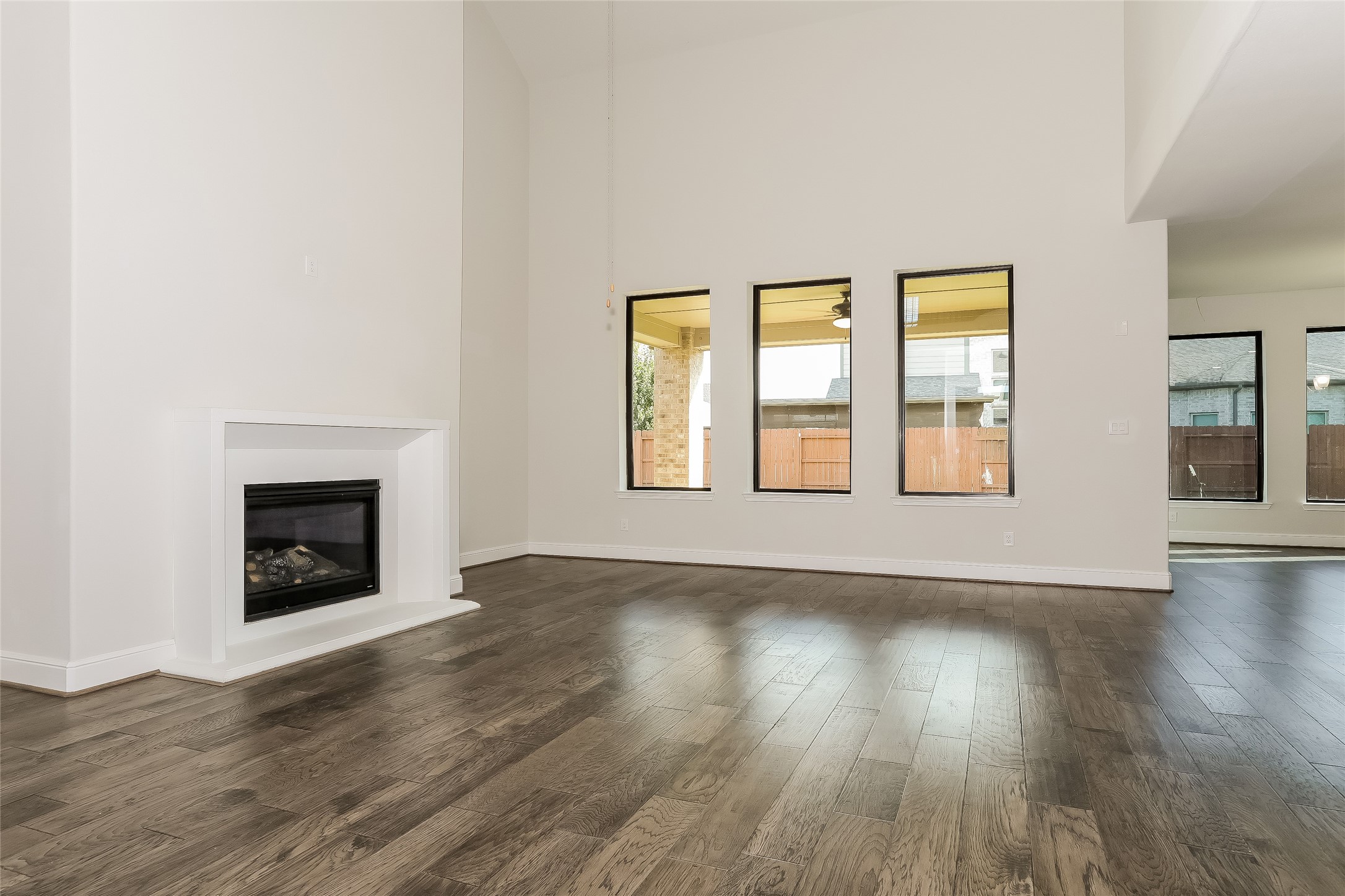 30627 S Creek Way Property Photo 5