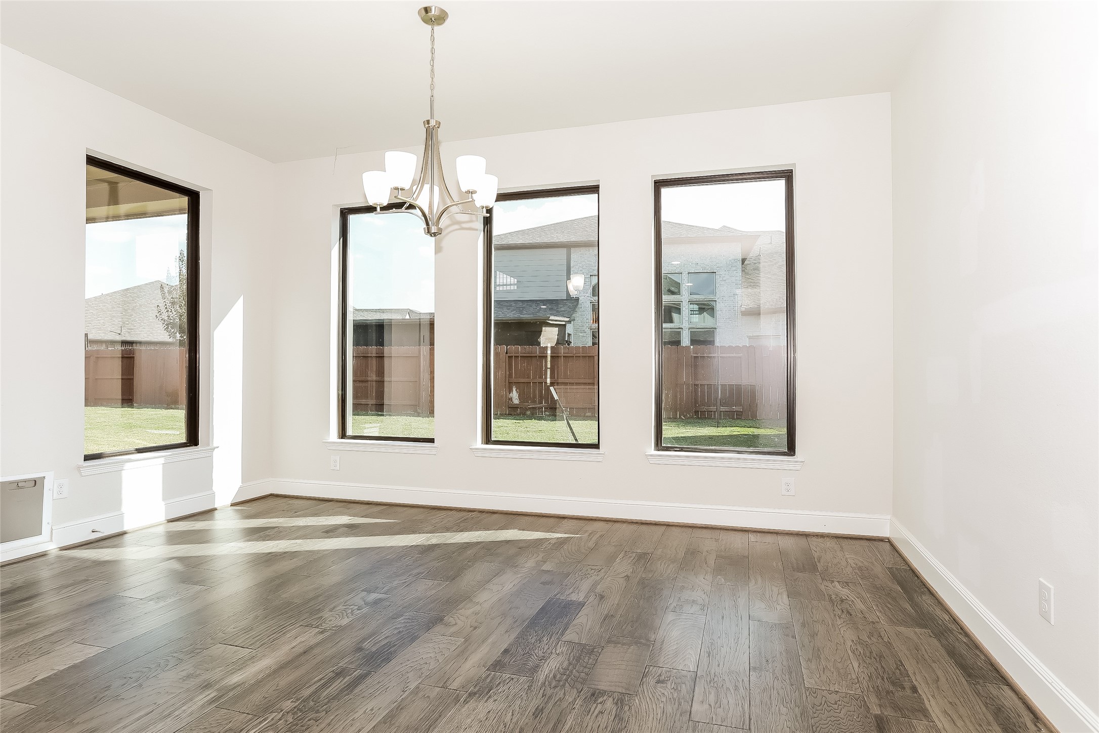 30627 S Creek Way Property Photo 8