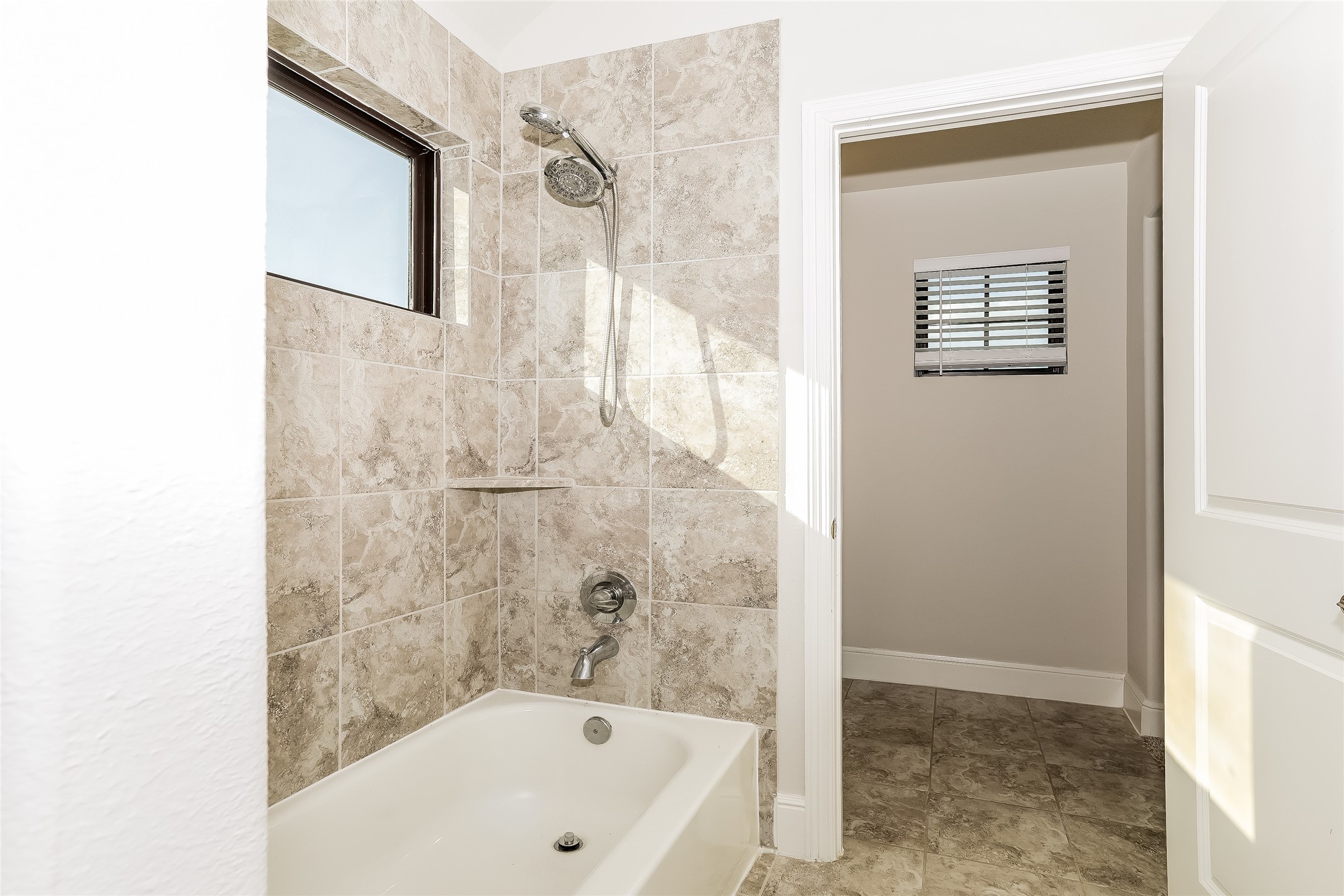 30627 S Creek Way Property Photo 28