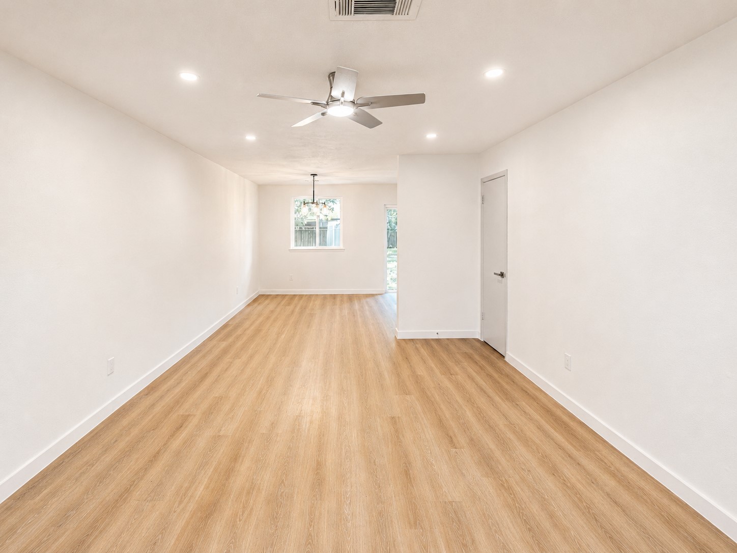 10911 Corona Lane Property Photo 11