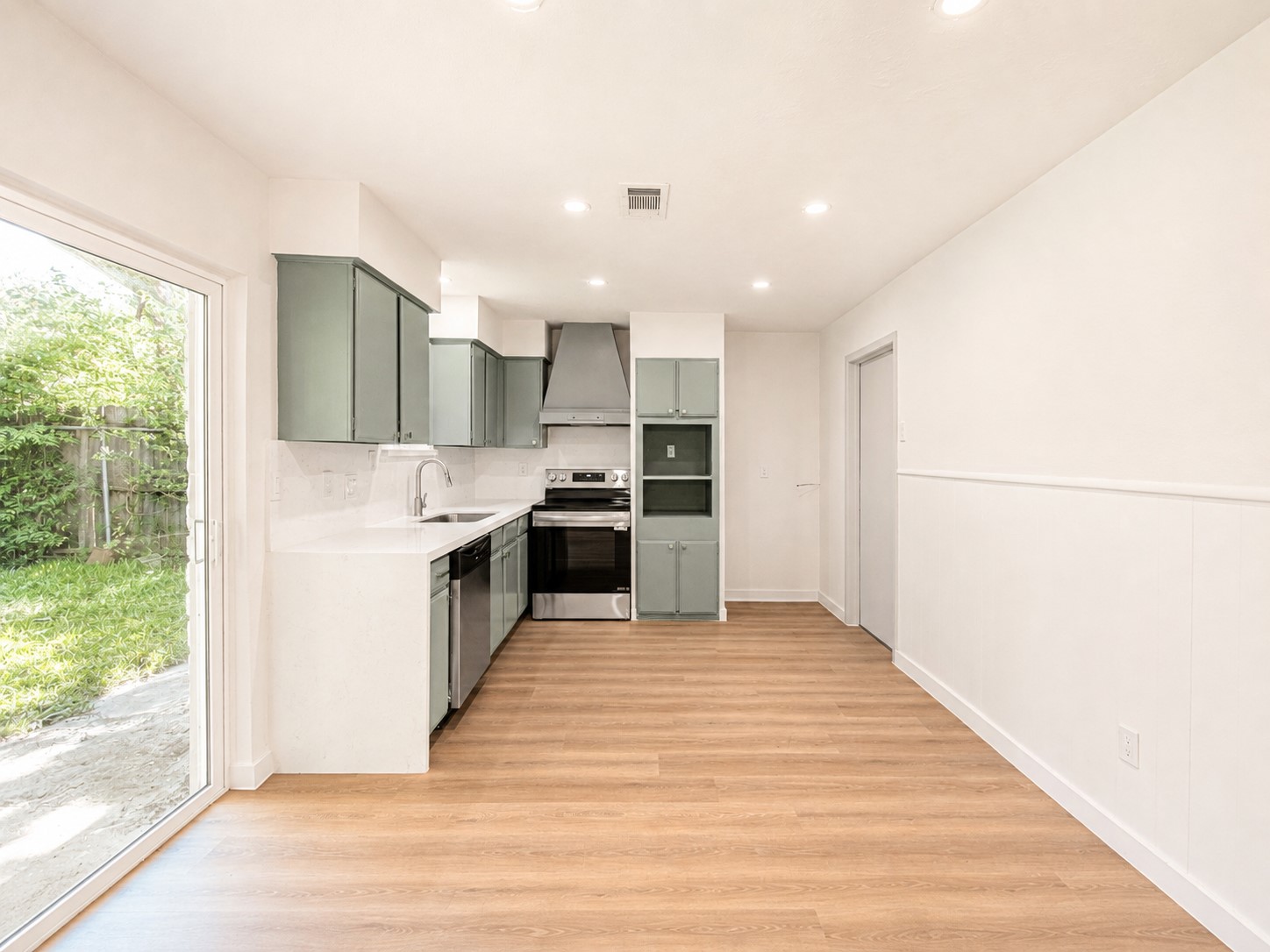 10911 Corona Lane Property Photo 15