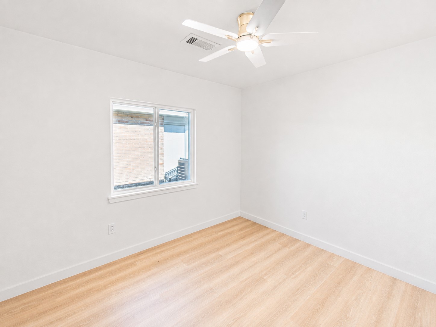 10911 Corona Lane Property Photo 26