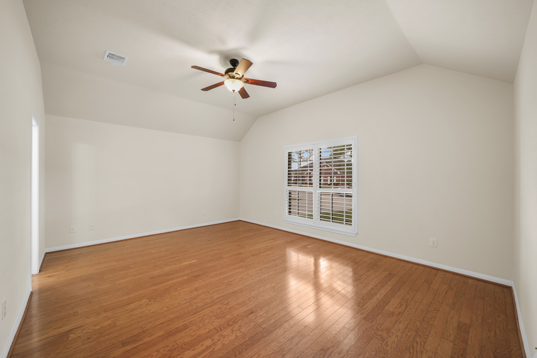 3607 Mustang Lane Property Photo 7