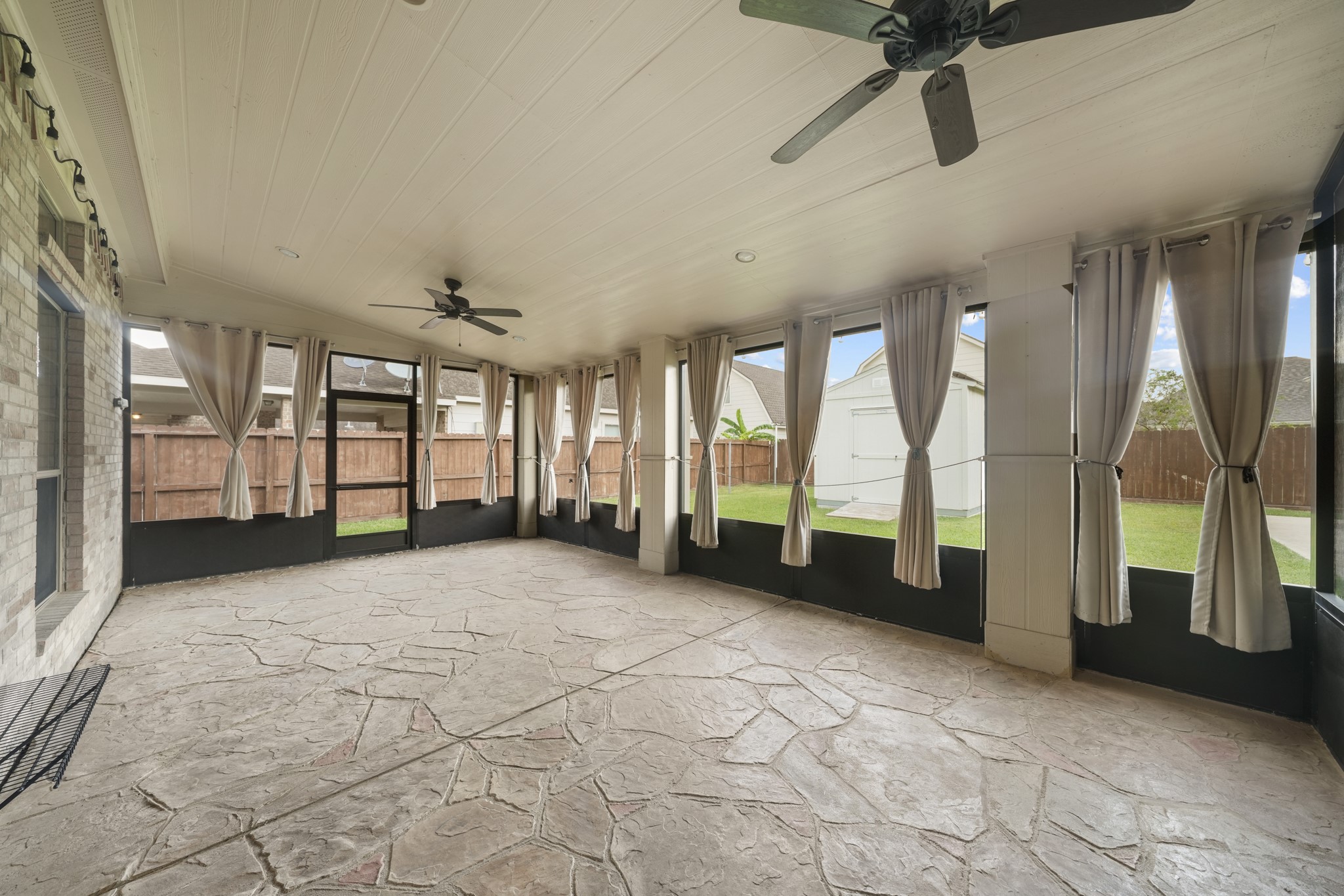 3607 Mustang Lane Property Photo 10