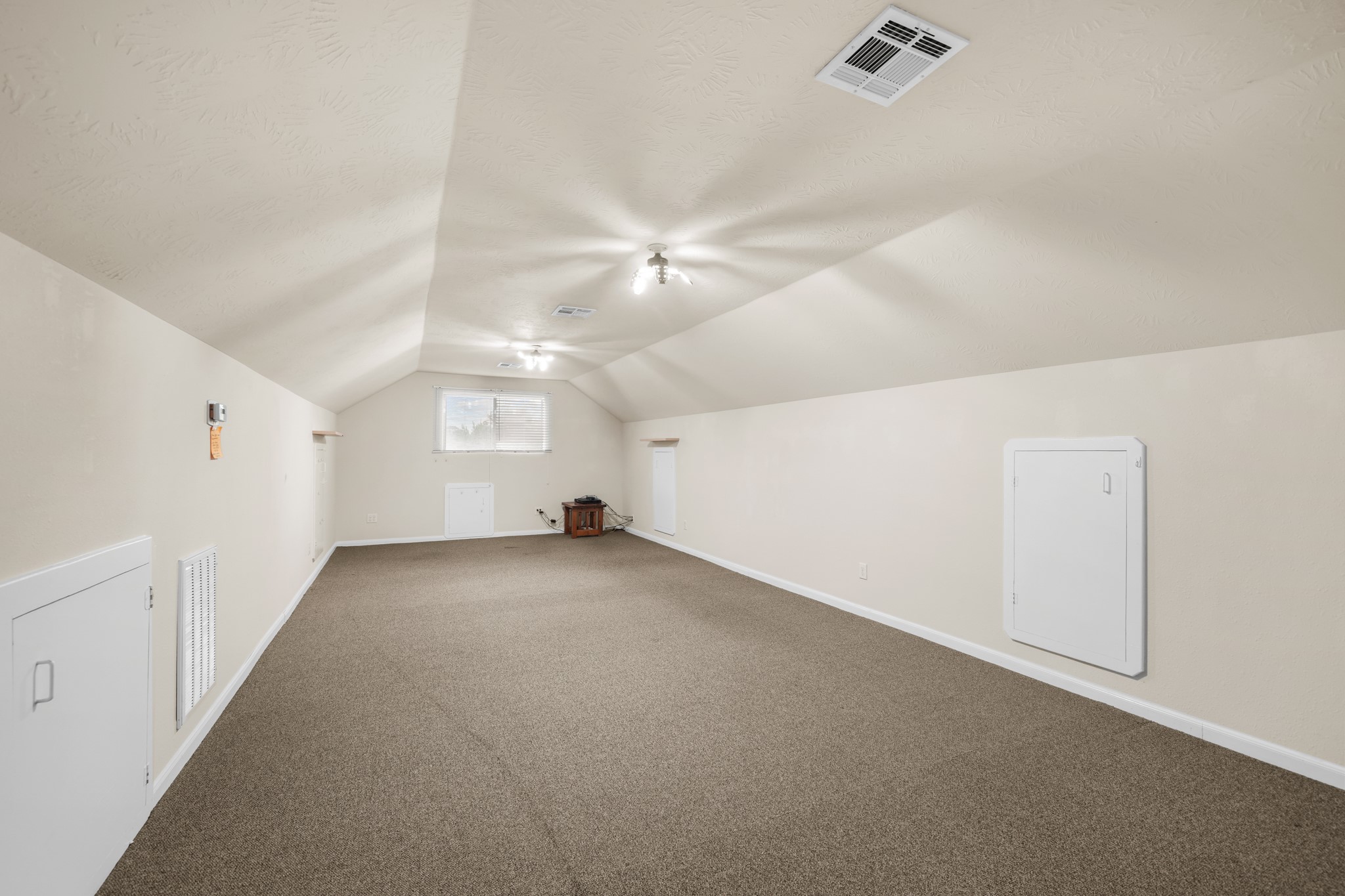 3607 Mustang Lane Property Photo 12