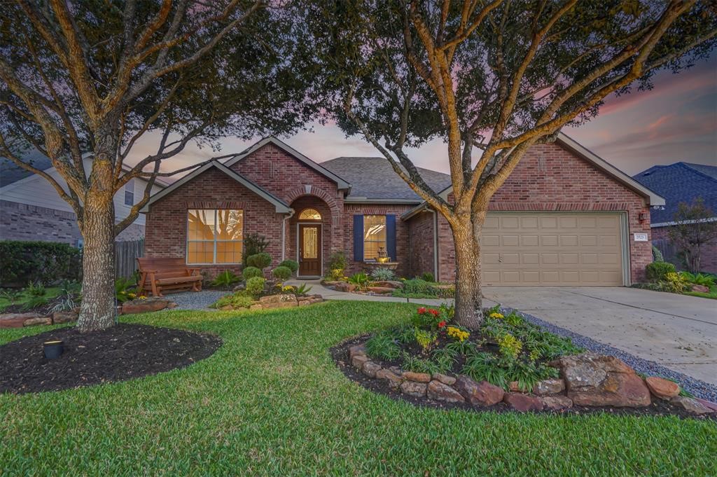 2523 Firecrest Drive Property Photo 1