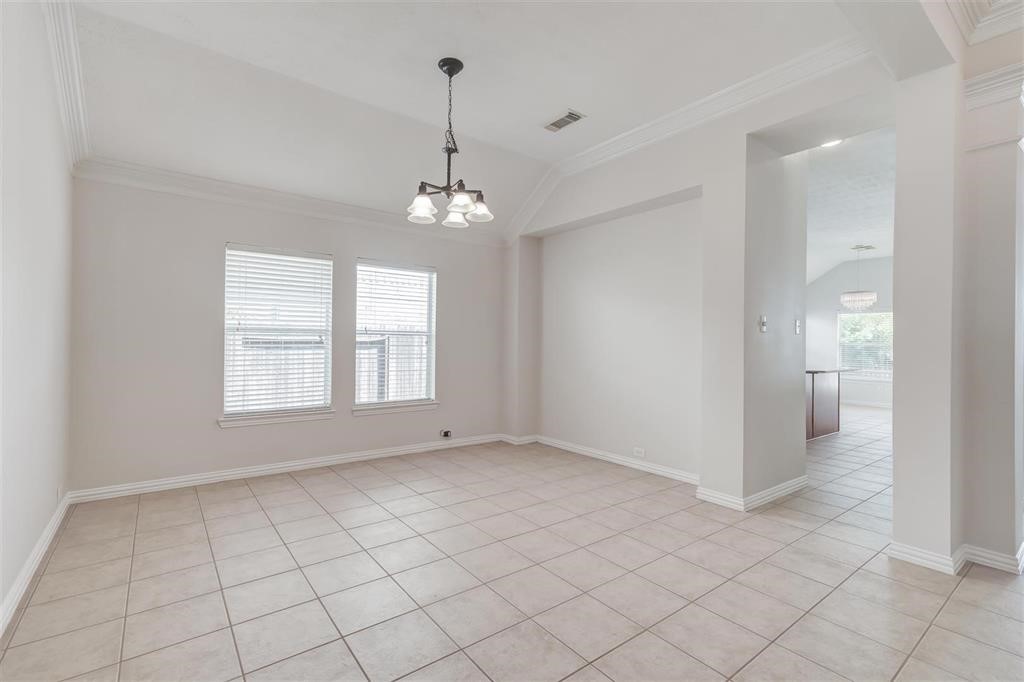 2523 Firecrest Drive Property Photo 8
