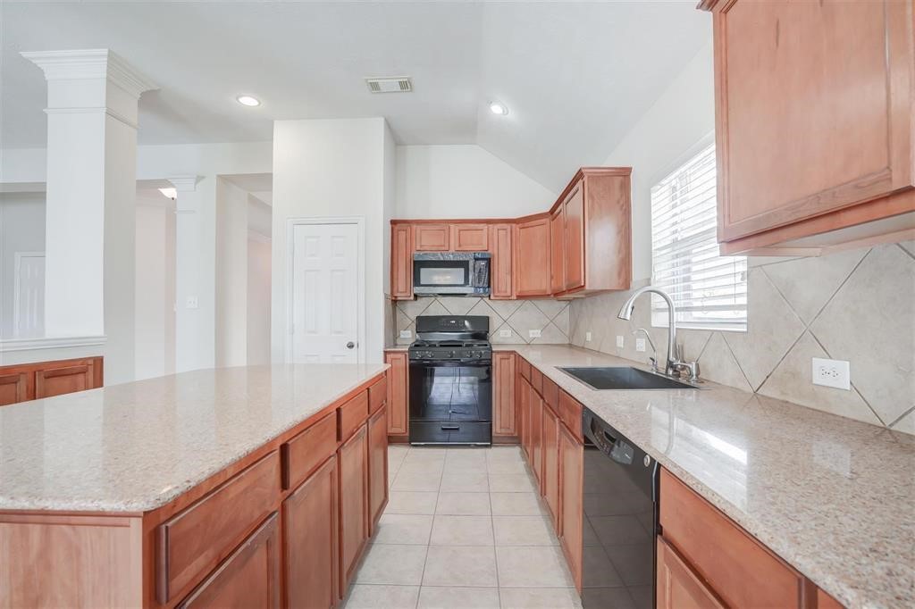 2523 Firecrest Drive Property Photo 18