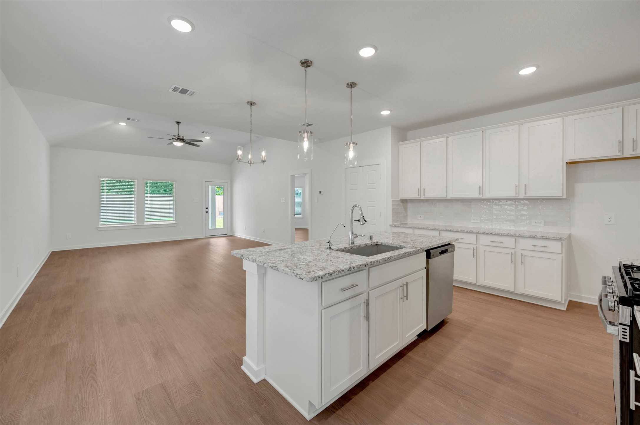 21302 Jacaranda Blossom Way Property Photo 27