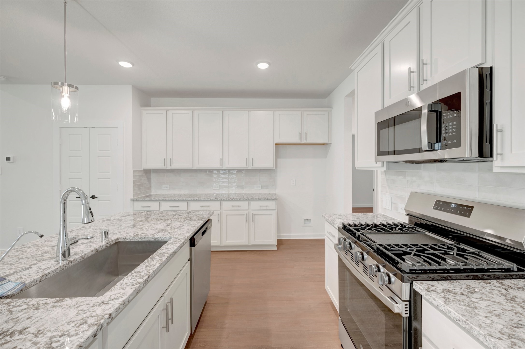 21302 Jacaranda Blossom Way Property Photo 28