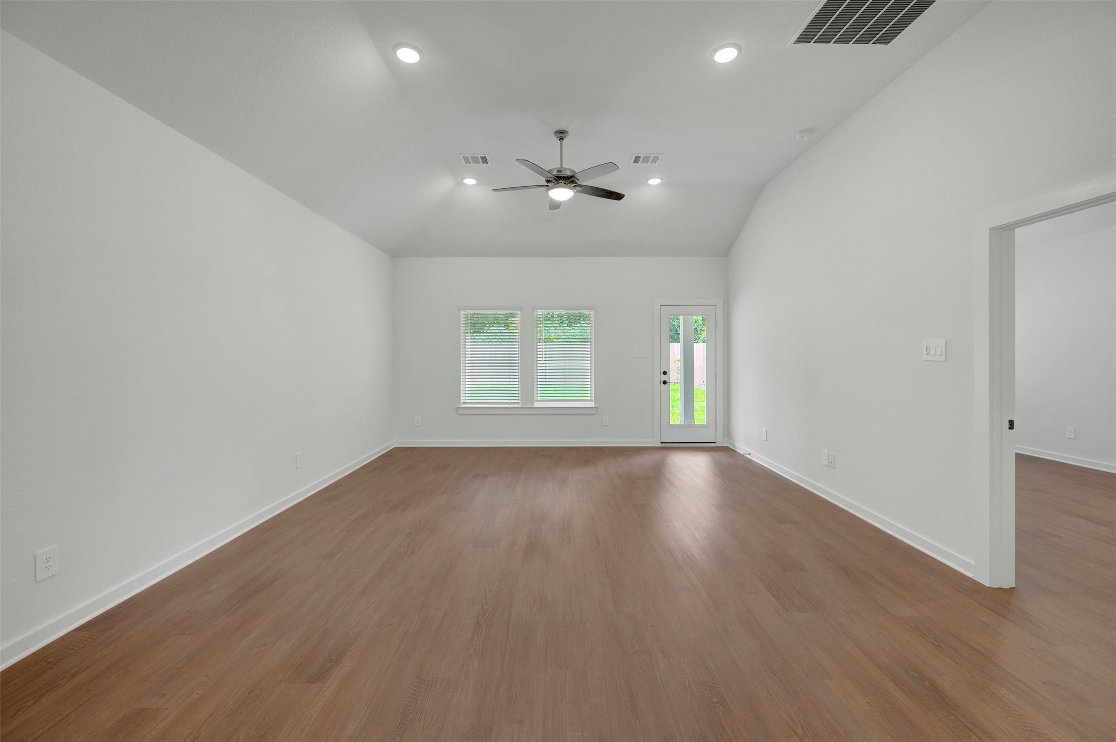 21302 Jacaranda Blossom Way Property Photo 38