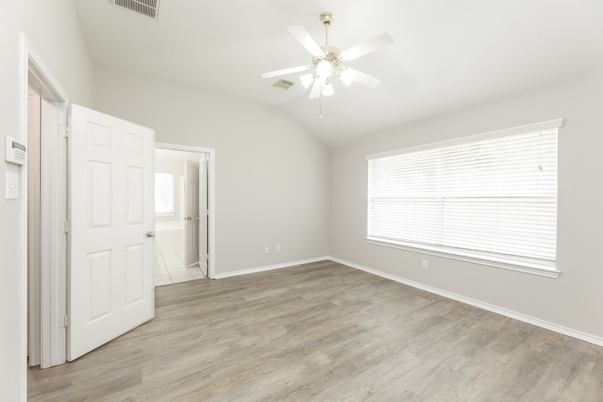 24502 Drakefield Court Property Photo 19